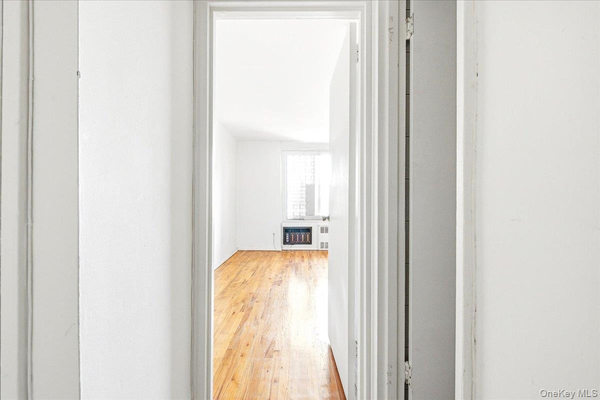 67-50 Thornton Place, Unit 4S photo 18