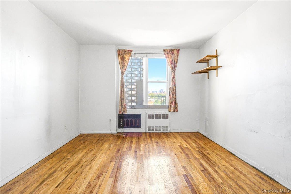 67-50 Thornton Place, Unit 4S photo 20