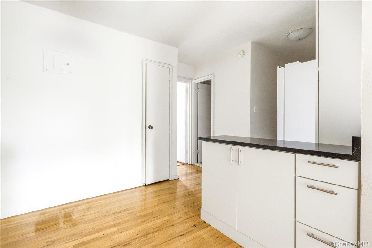67-50 Thornton Place, Unit 4S photo 17