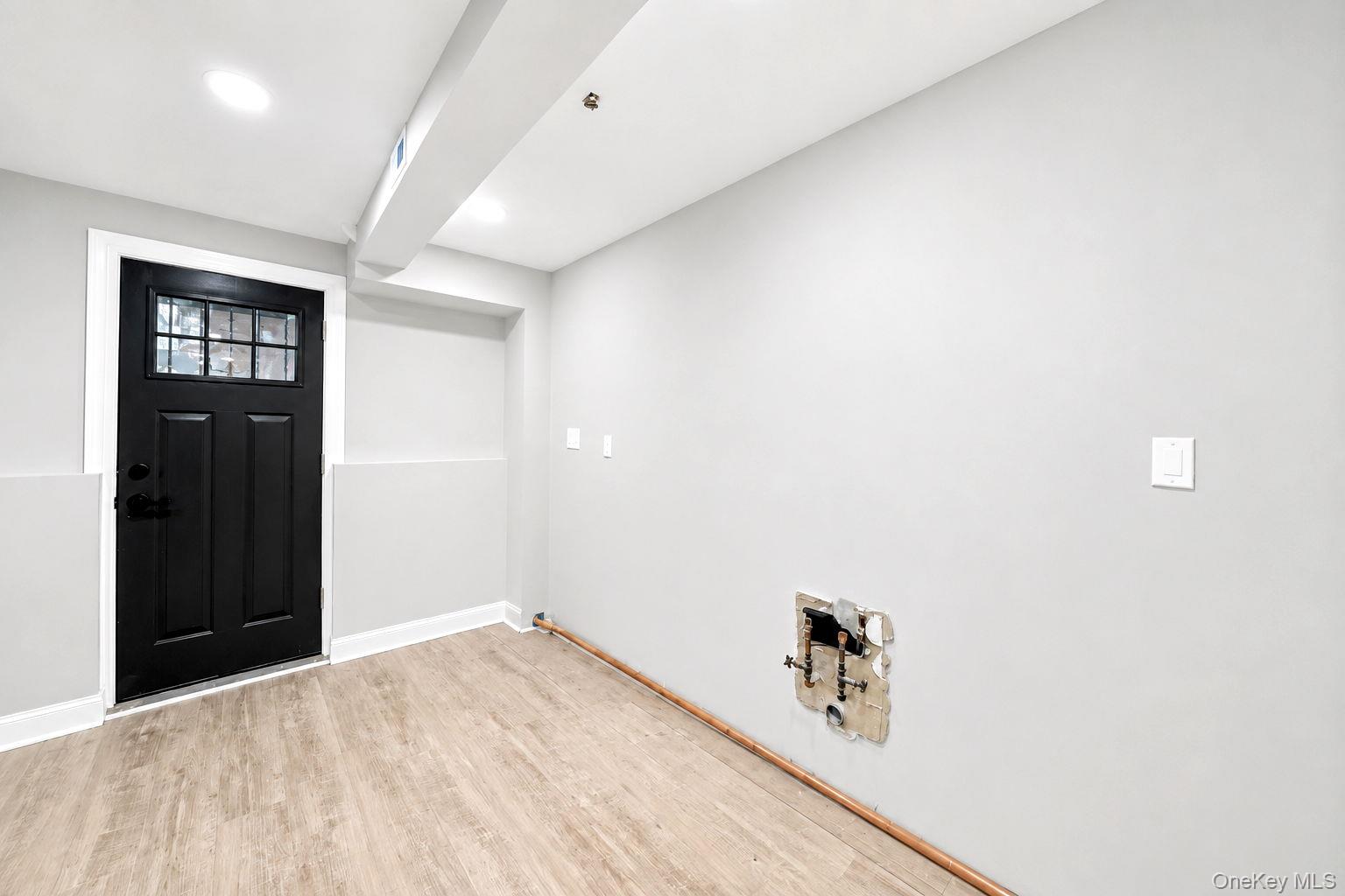 4059 Paulding Avenue – For Sale photo 29