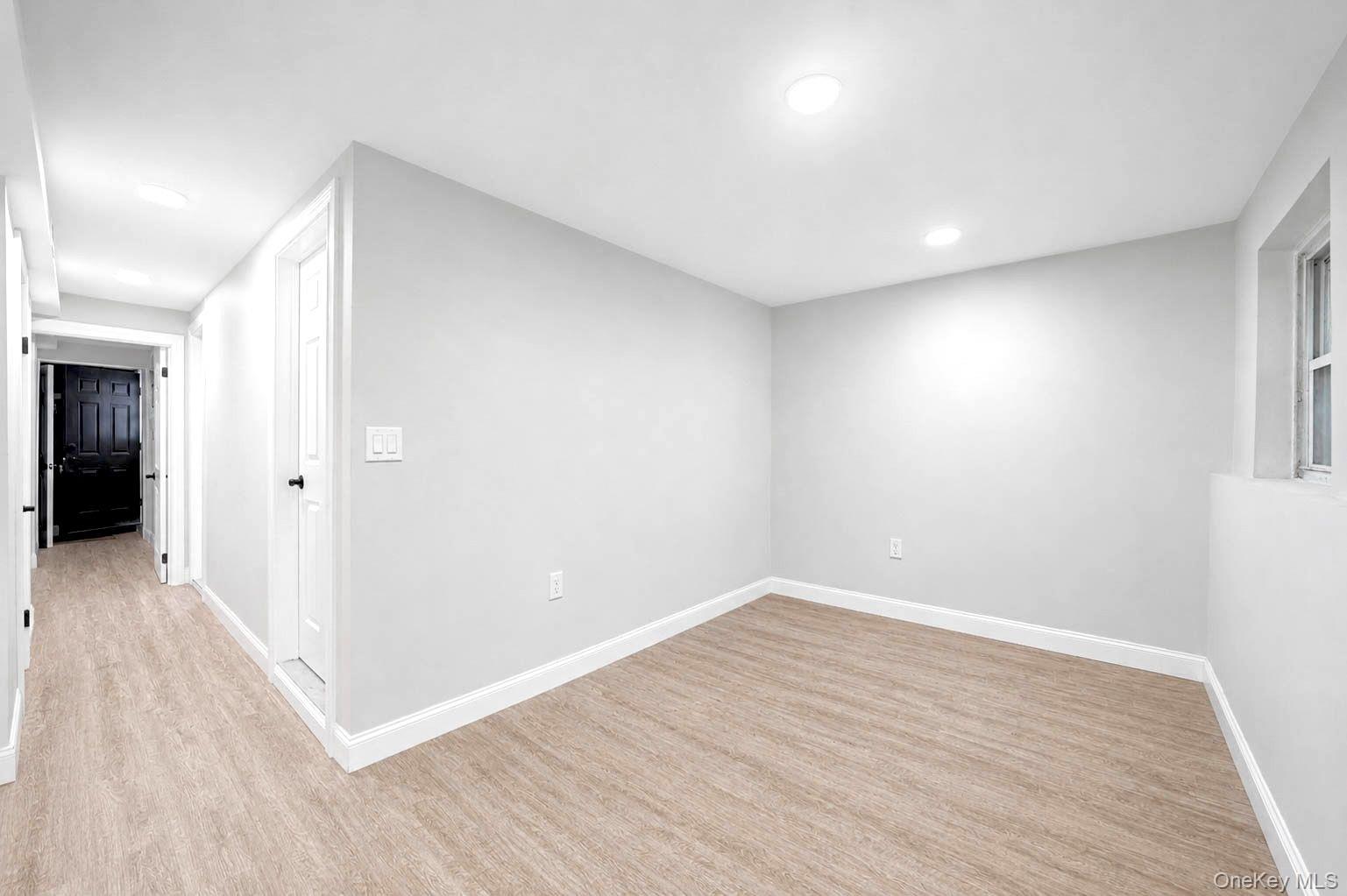 4059 Paulding Avenue – For Sale photo 31