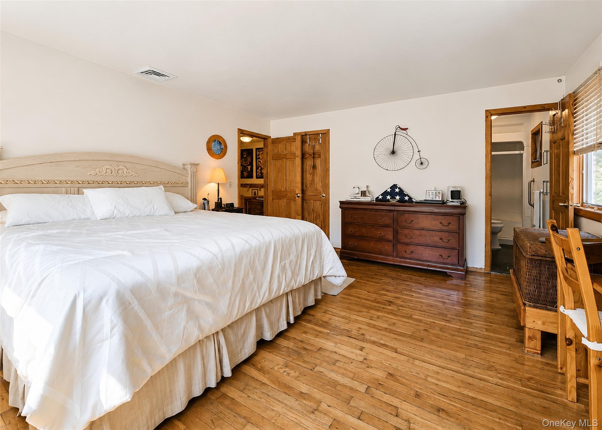 8 Virginia Drive – For Sale photo 5