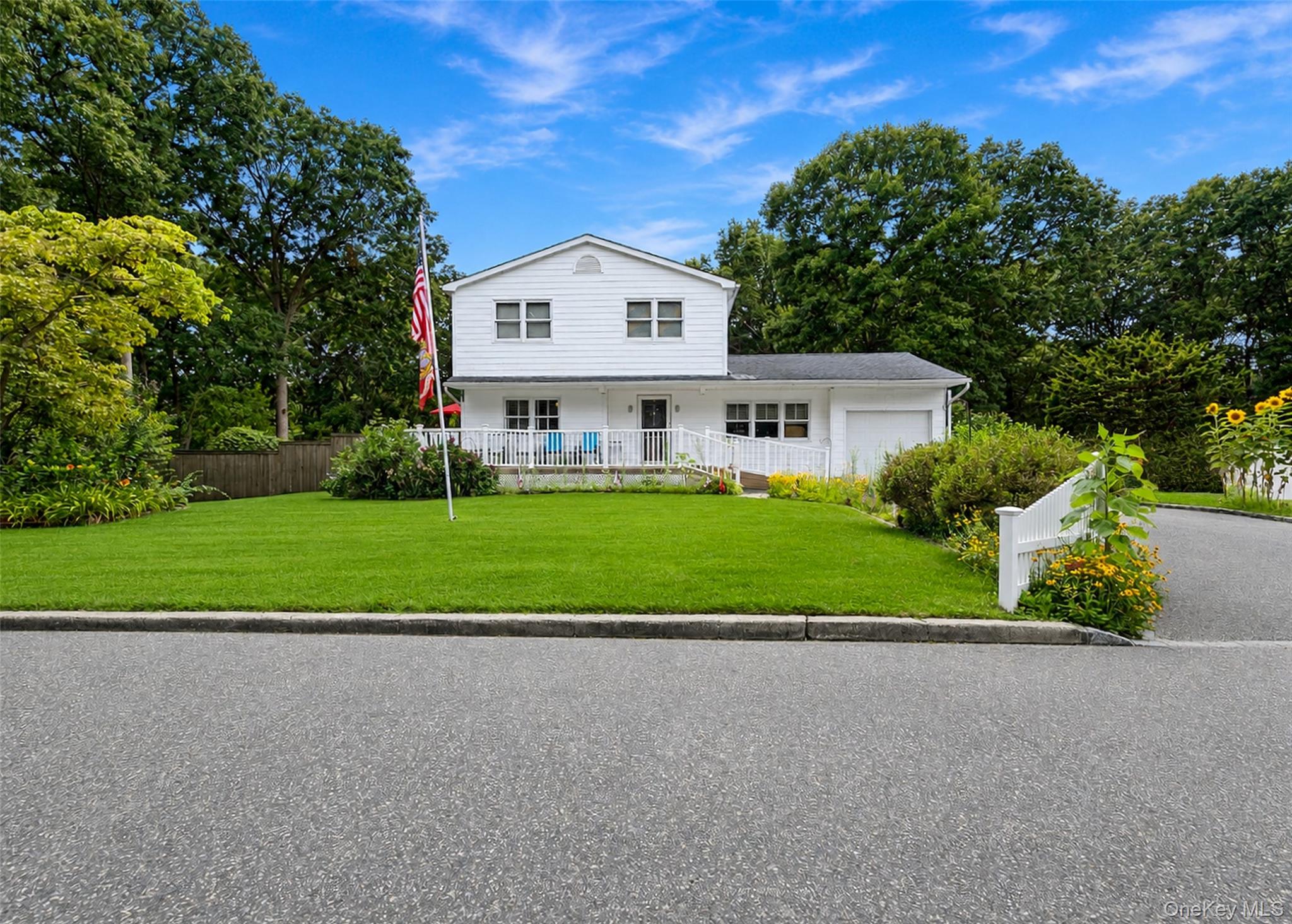 8 Virginia Drive – For Sale