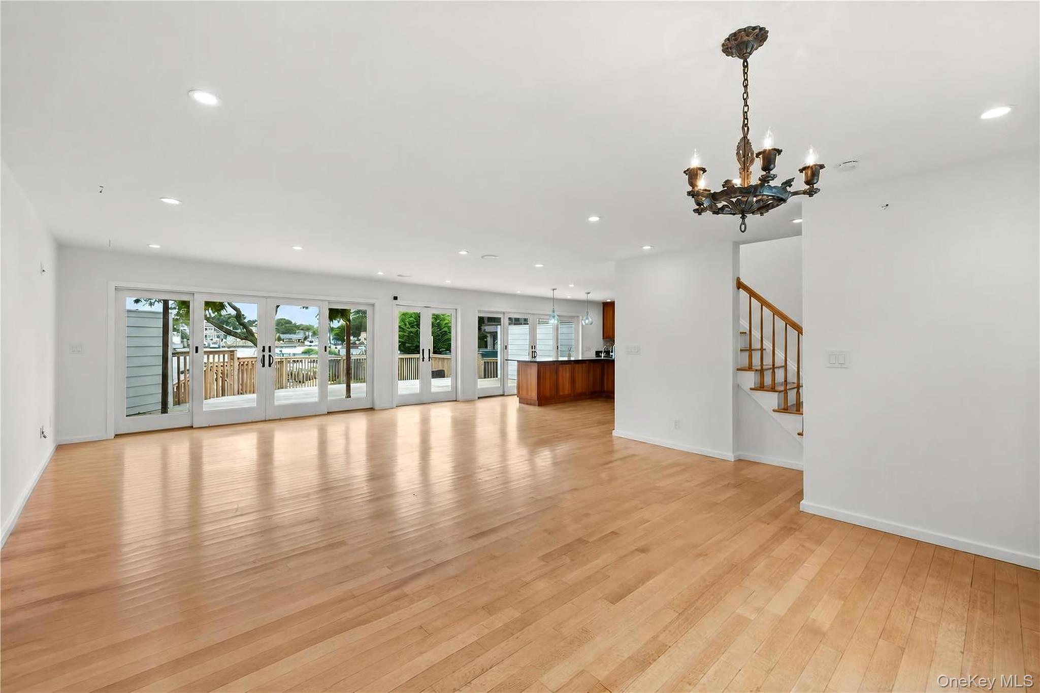 12 Bayview Avenue – For Sale photo 10