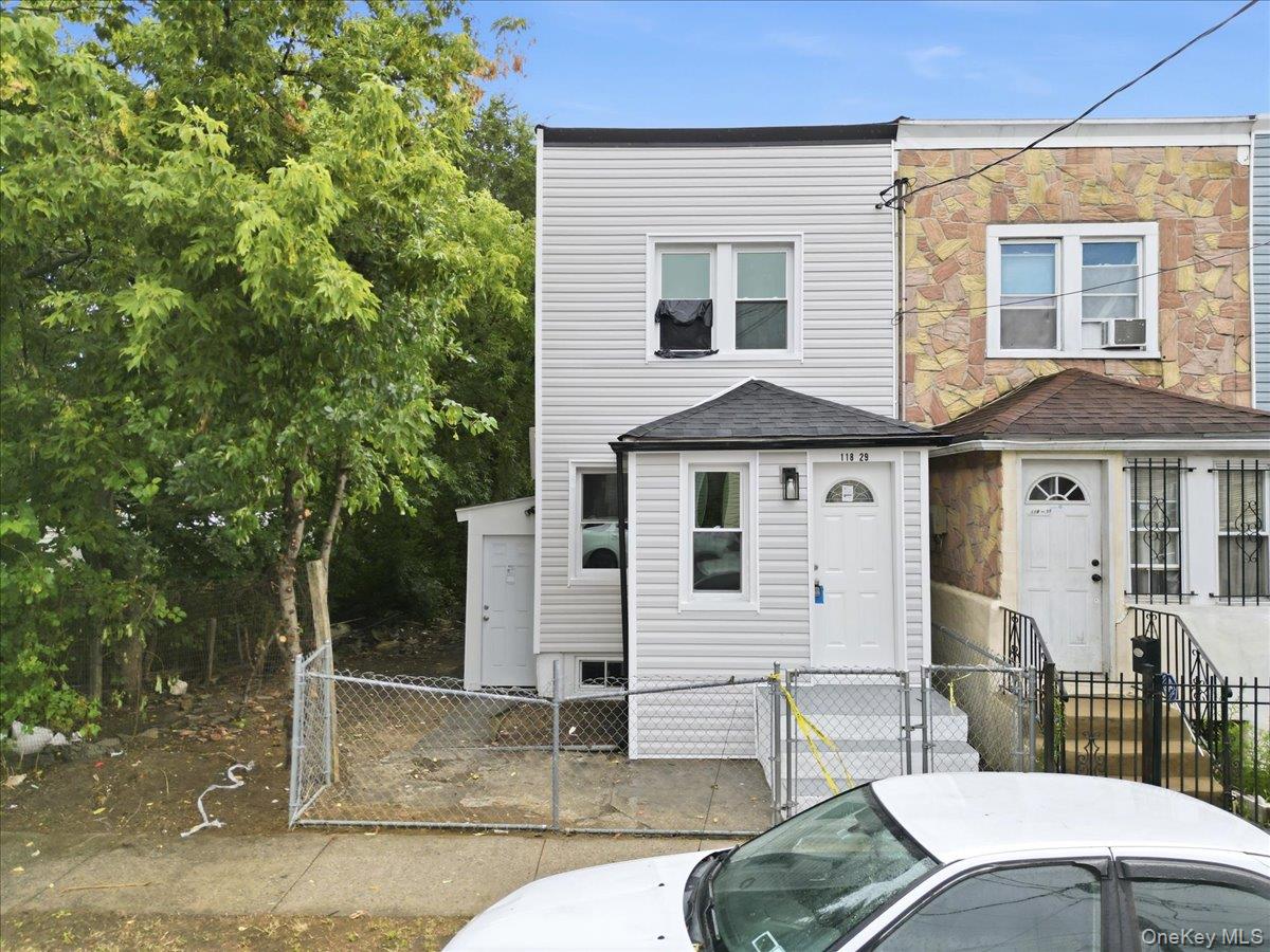 11829 154th Street – For Sale