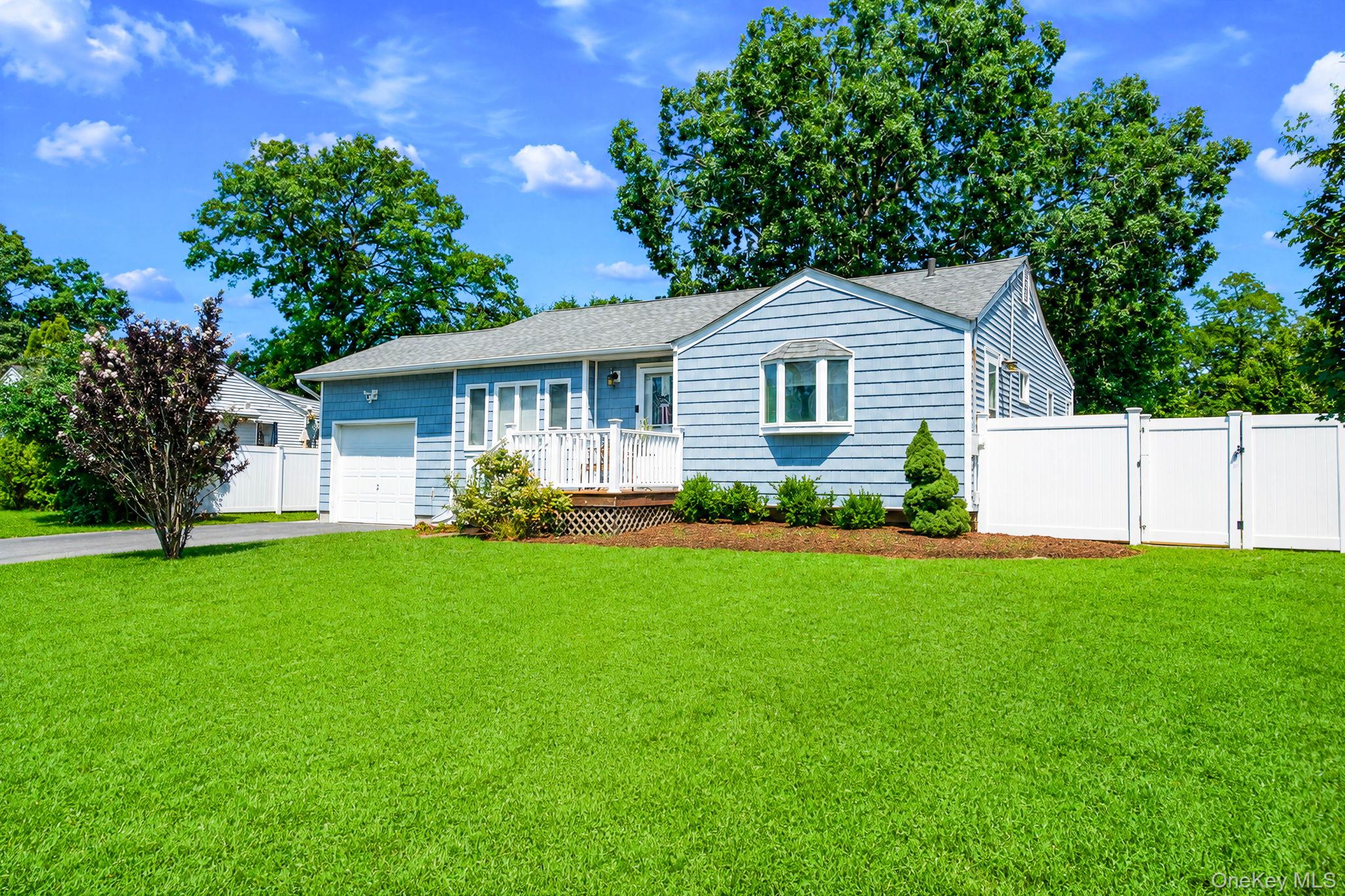 155 Howard Street – For Sale photo 4