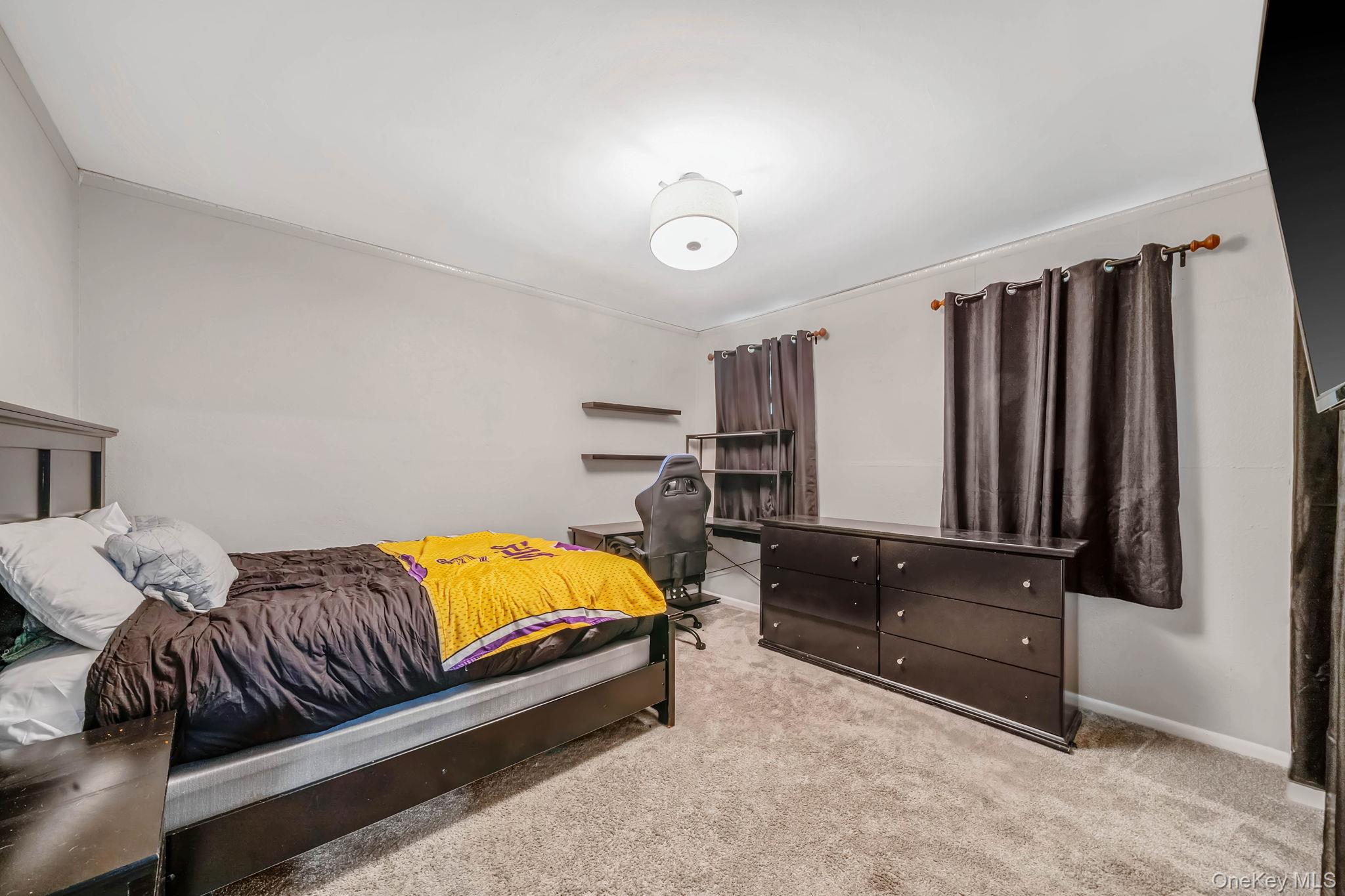 155 Howard Street – For Sale photo 2