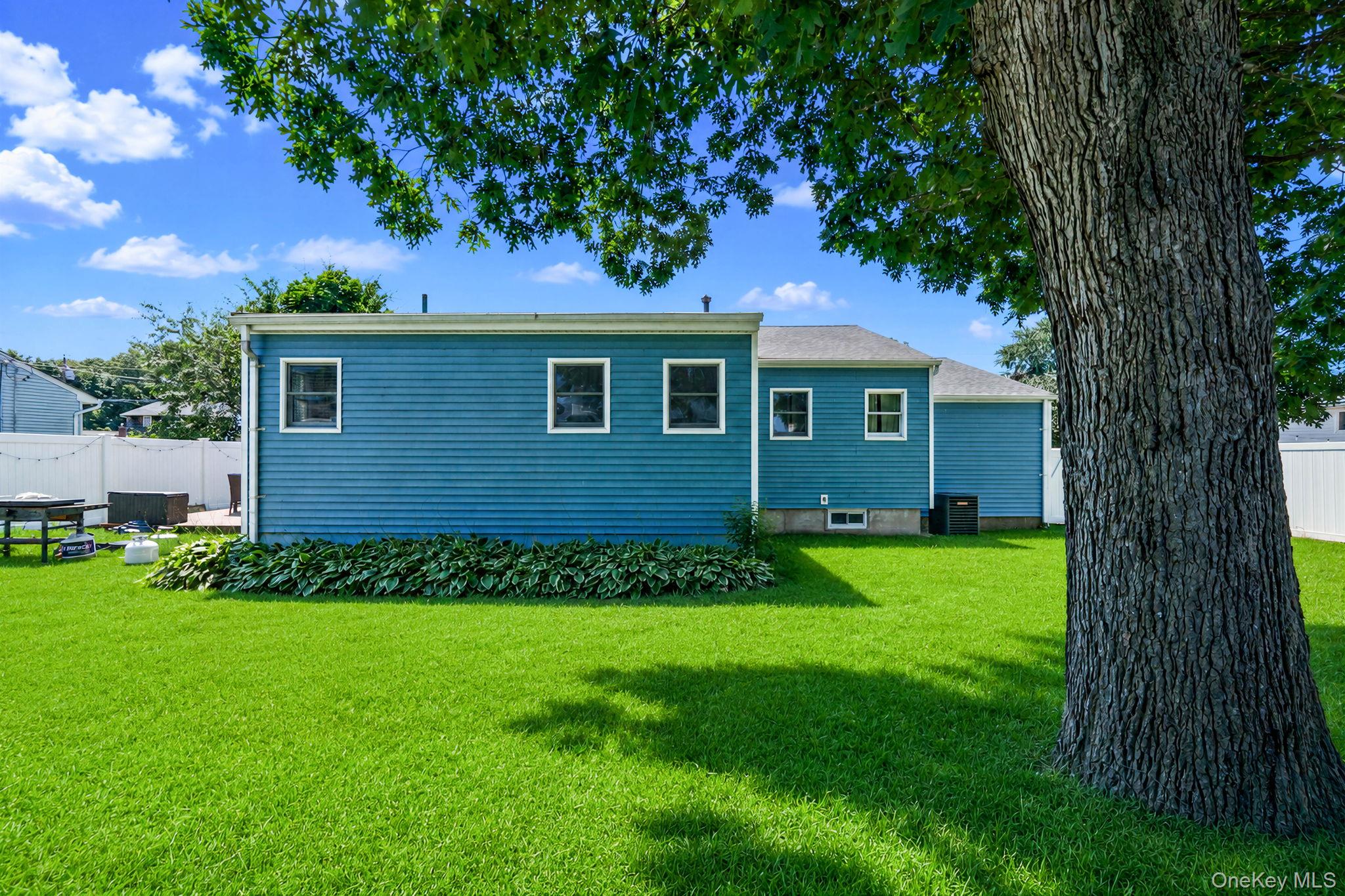 155 Howard Street – For Sale photo 30
