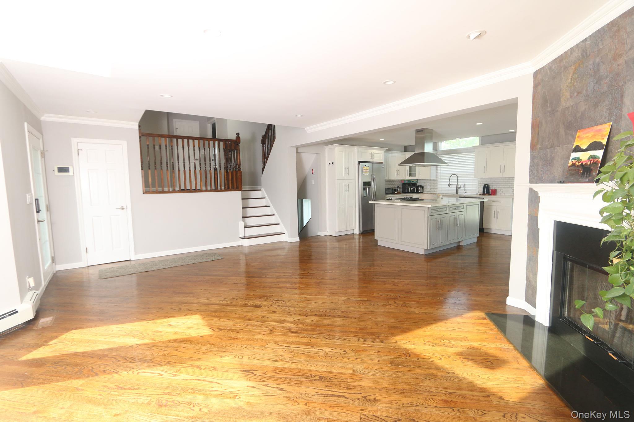 3260 Judith Lane – For Sale photo 6