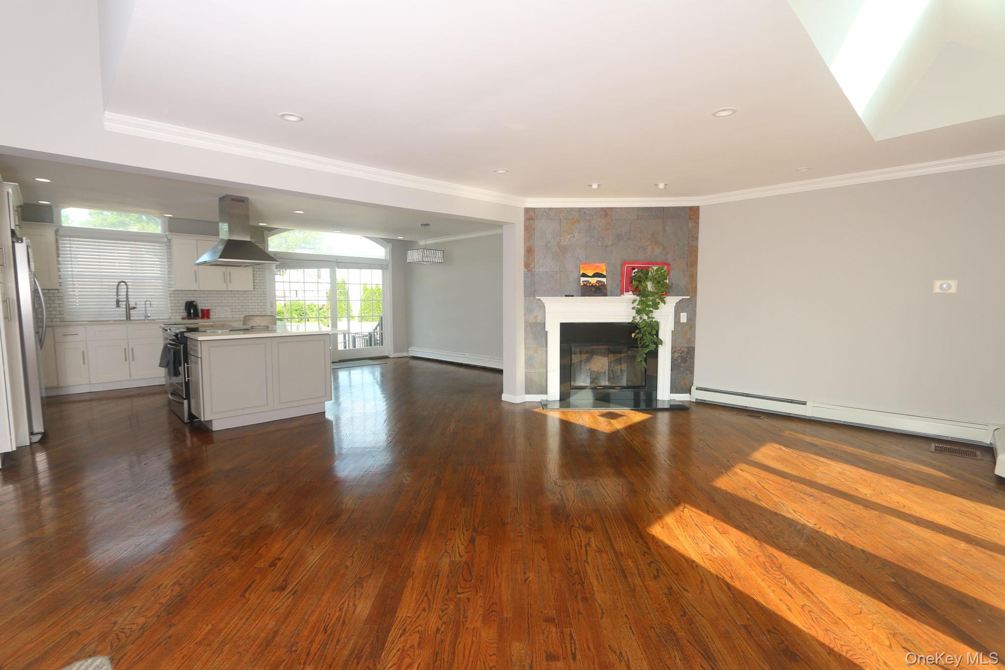 3260 Judith Lane – For Sale photo 3
