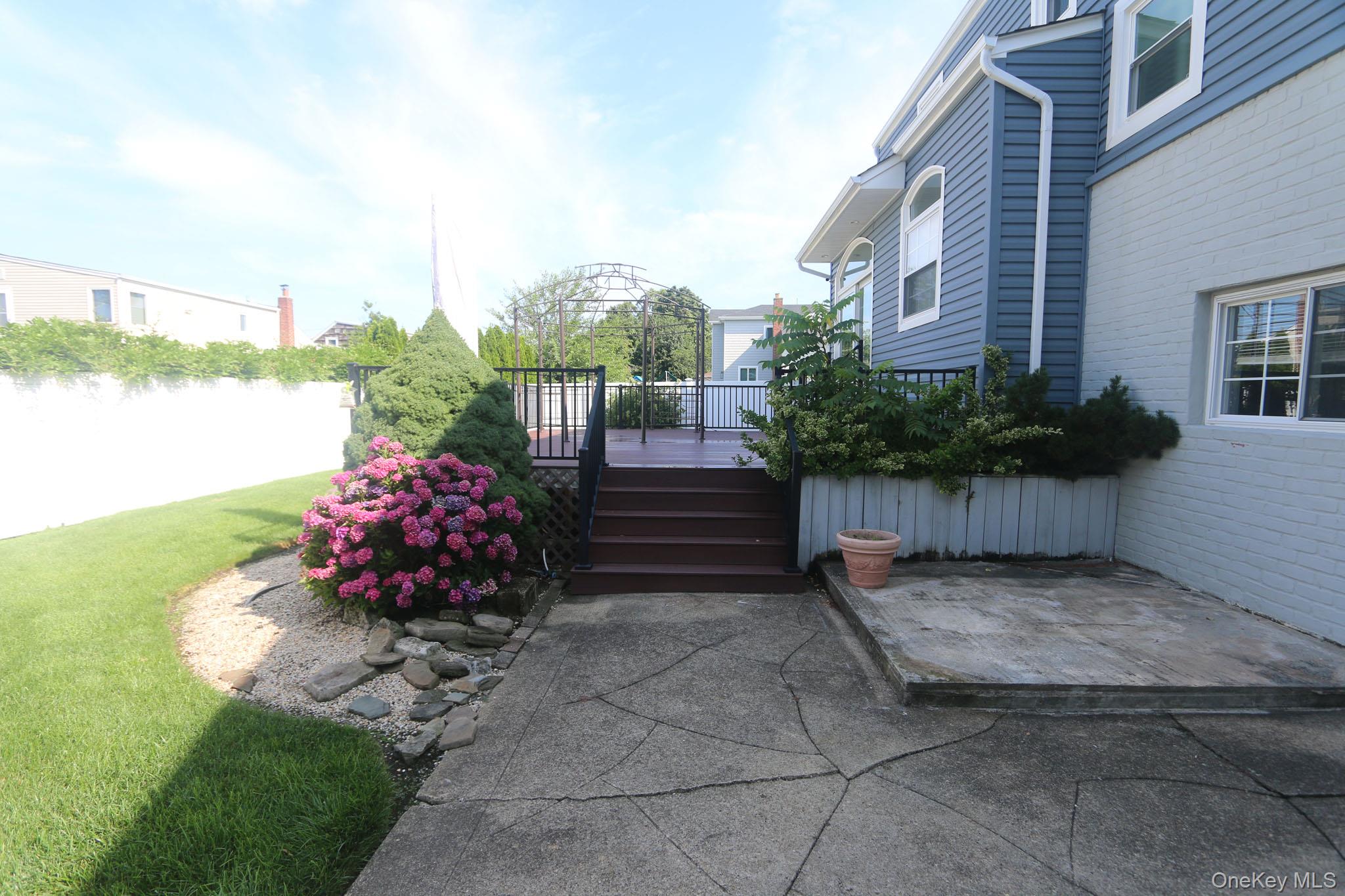 3260 Judith Lane – For Sale photo 28