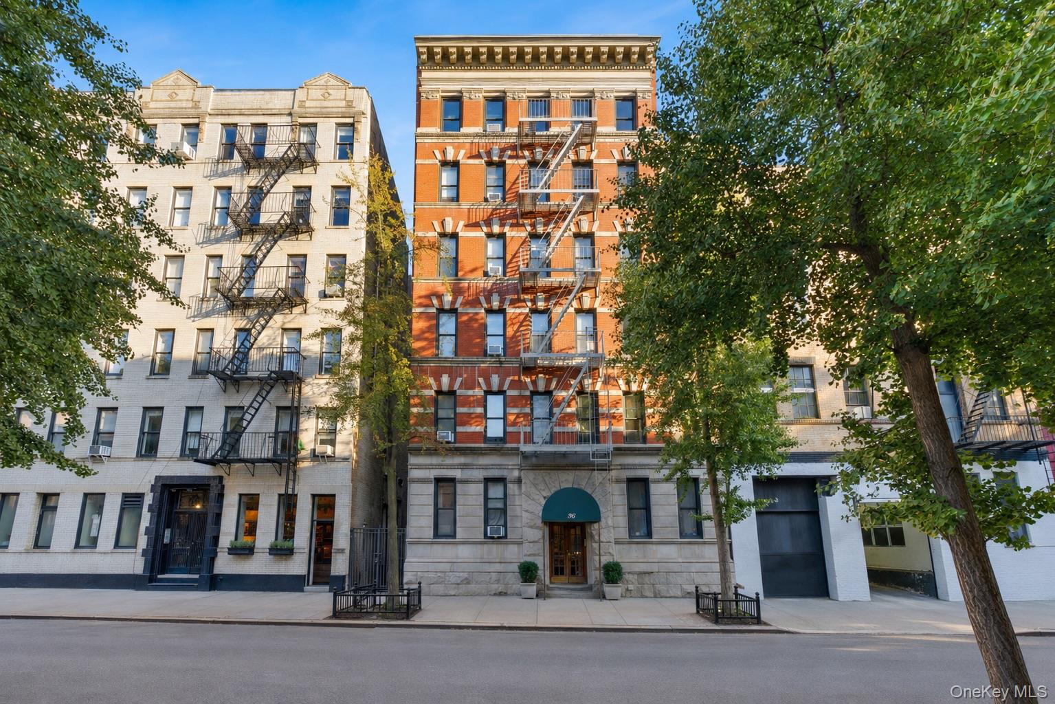 96 Perry Street, Unit B5C photo 17