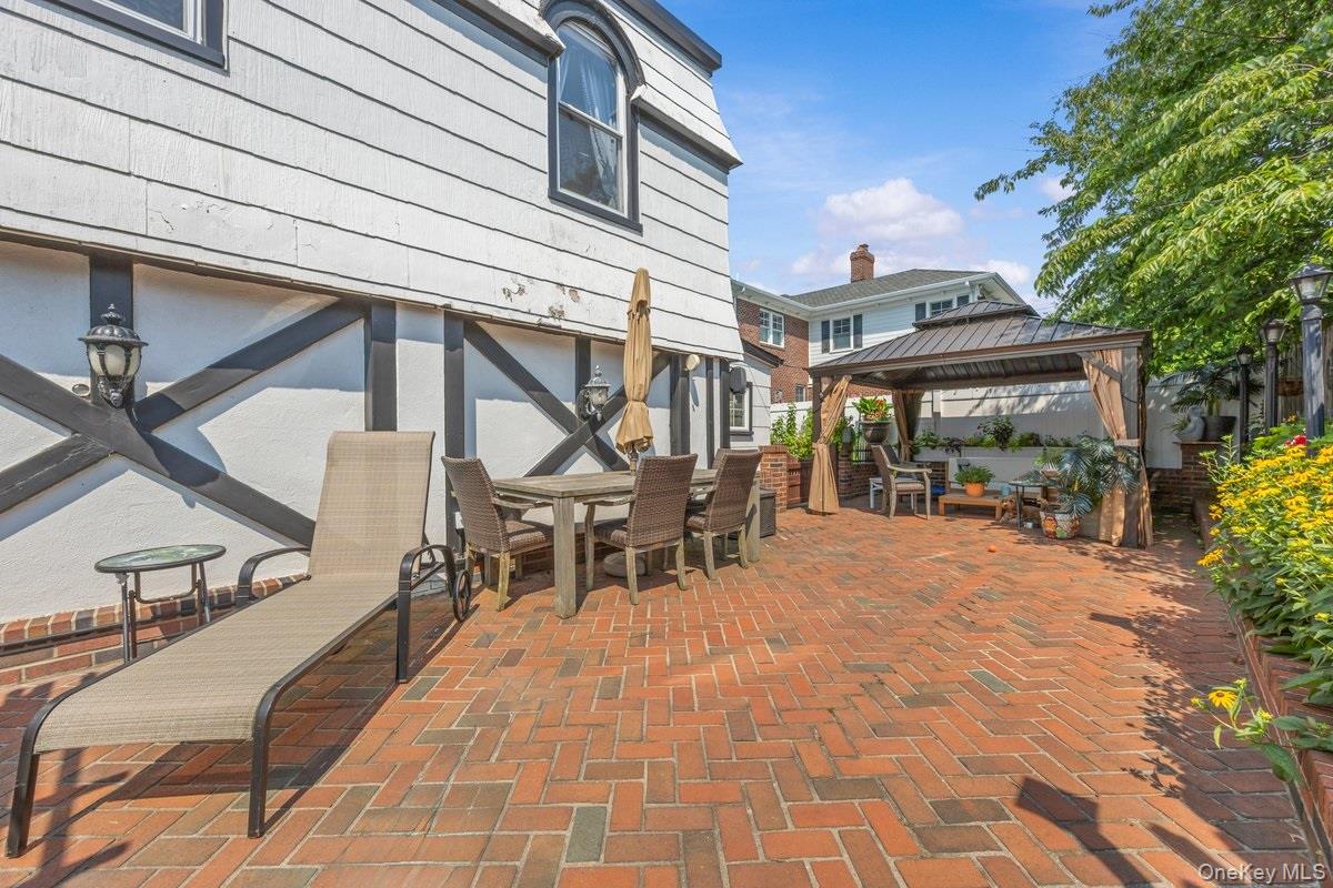 190 Beach 137th Street – For Sale photo 38