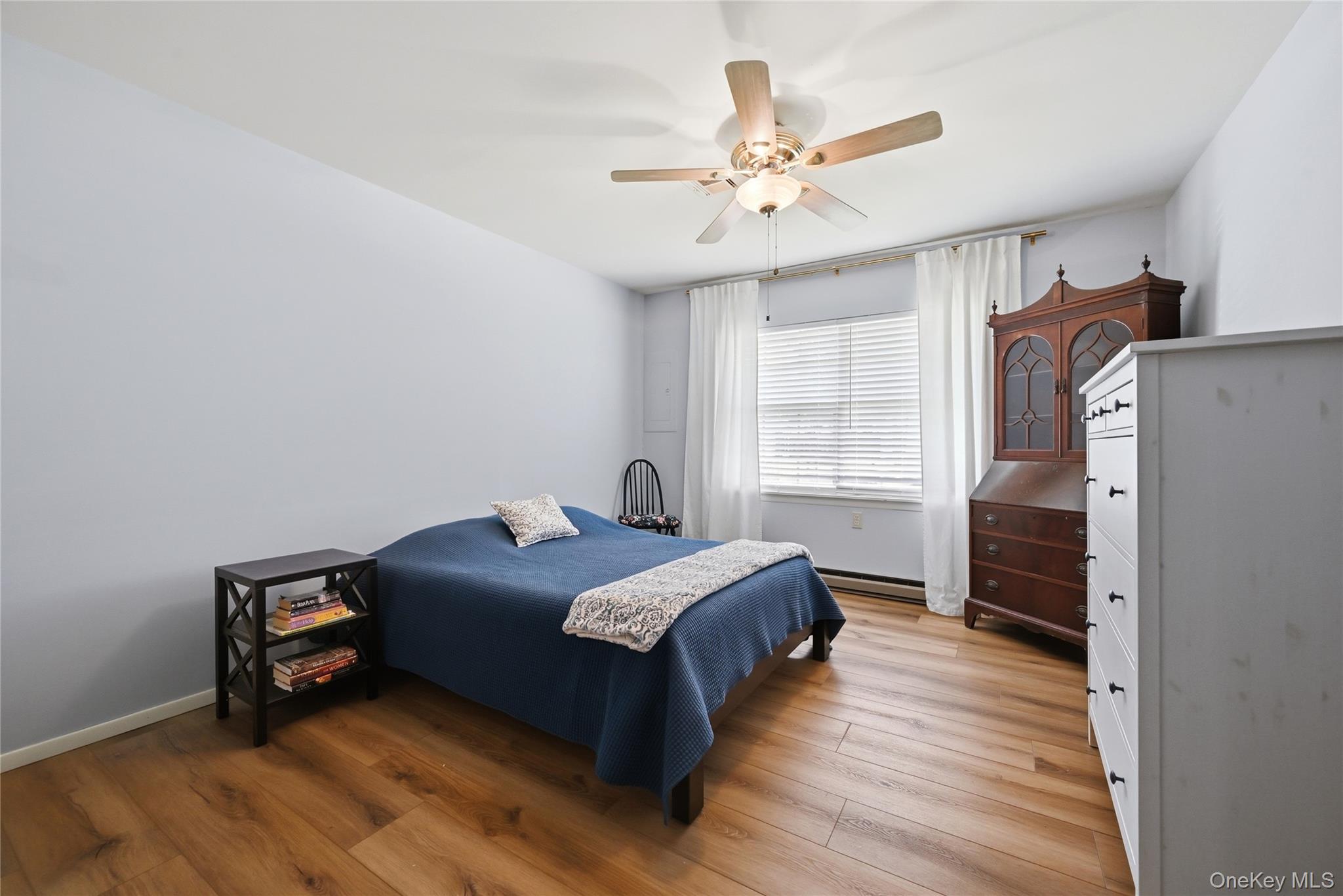 232 Blackpool Court, Unit F photo 17