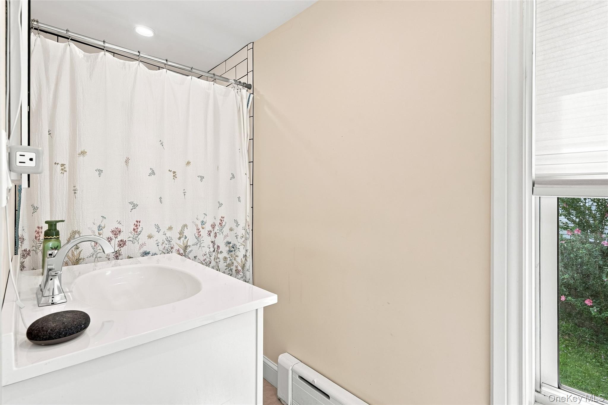 1095 Boston Post Road – For Sale photo 7
