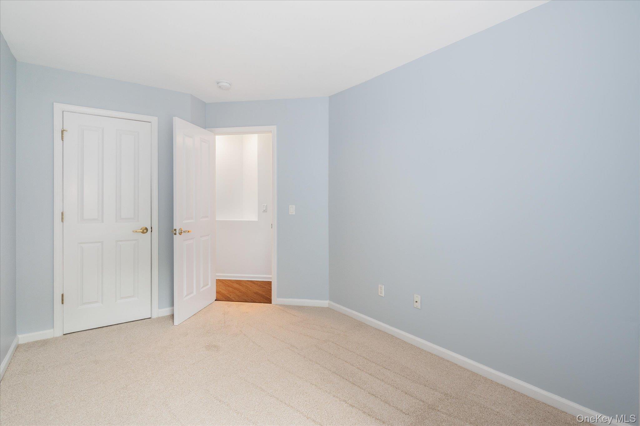 414 Highridge Court – For Sale photo 17