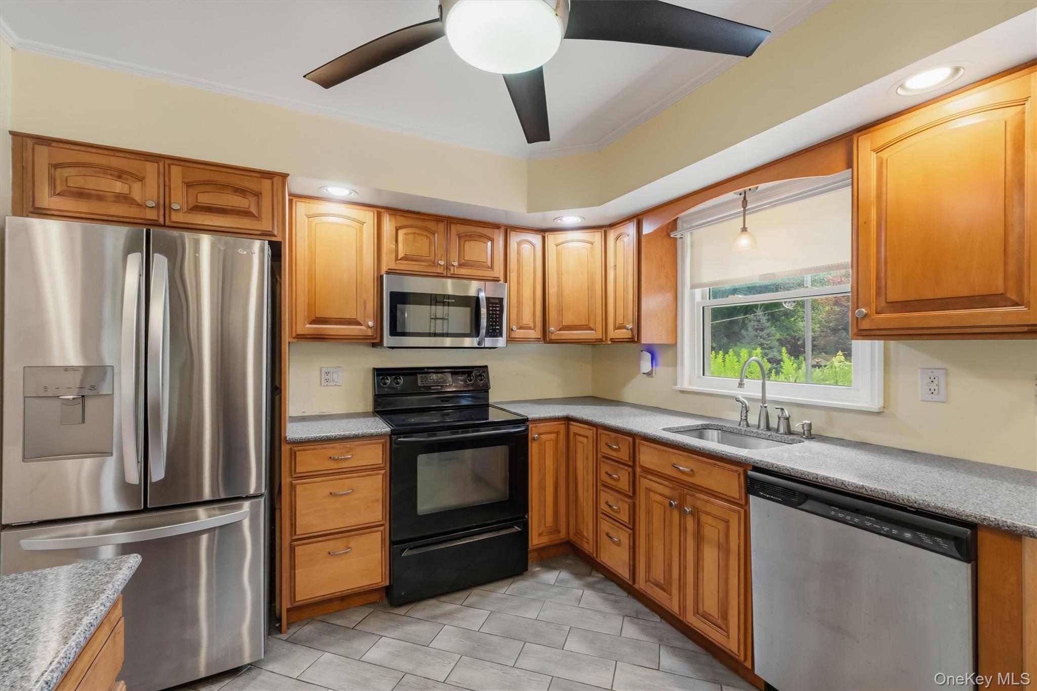 4 Broadview Road – For Sale photo 22