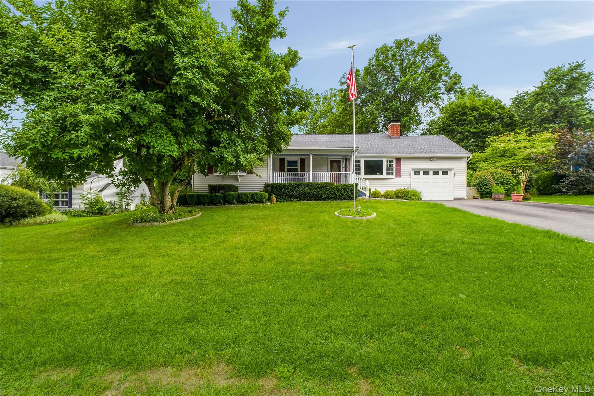4 Broadview Road – For Sale photo 3
