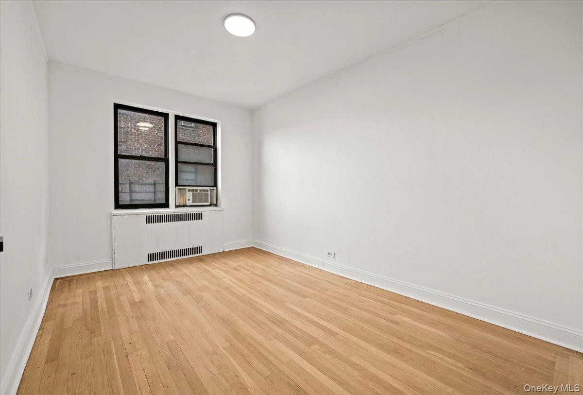 3015 Riverdale Avenue, Unit 4E photo 16