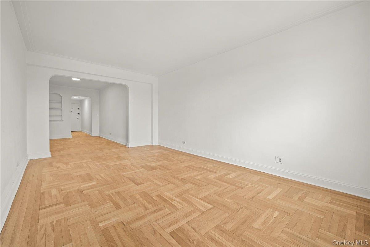 3015 Riverdale Avenue, Unit 4E photo 12