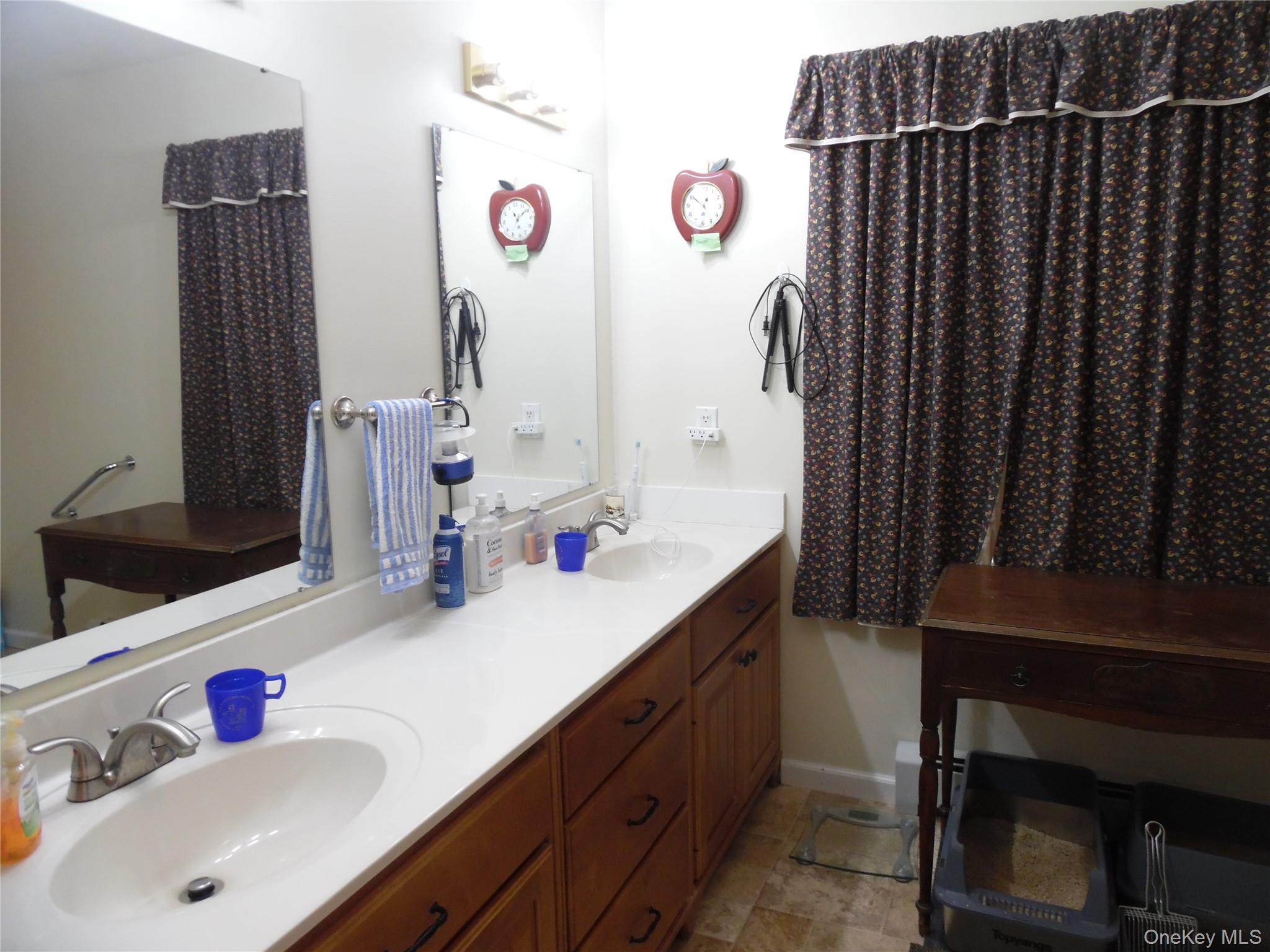 115 Twinshaven Road – For Sale photo 22