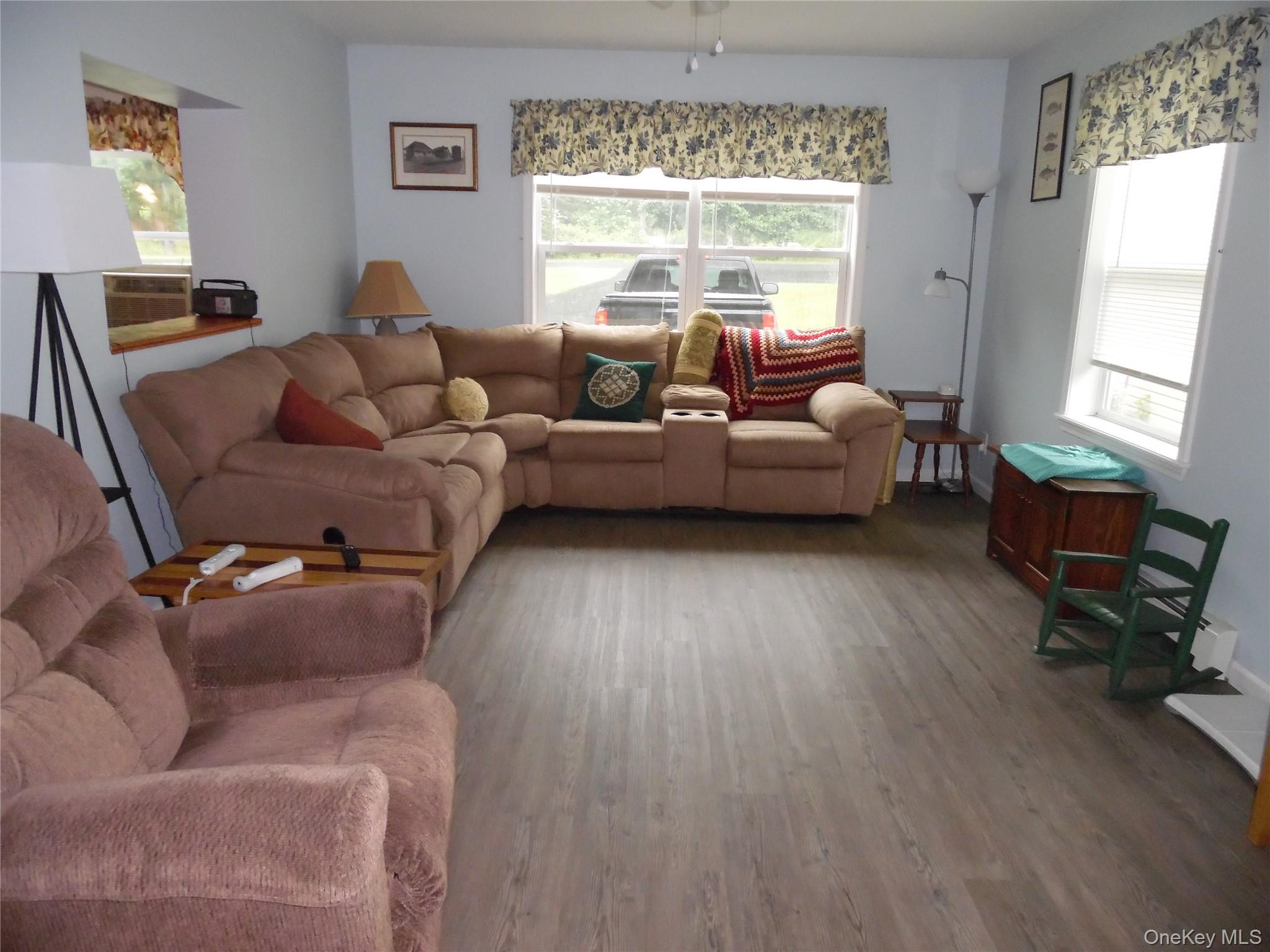 115 Twinshaven Road – For Sale photo 14