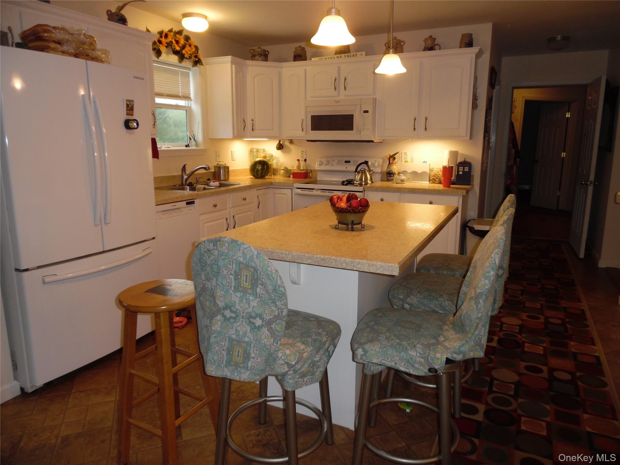 115 Twinshaven Road – For Sale photo 12
