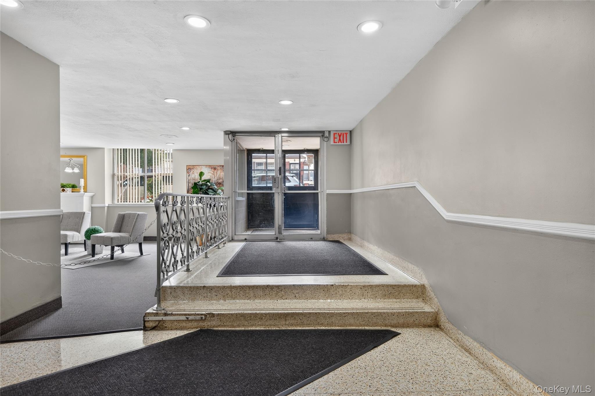 175-45 88th Avenue, Unit 6F photo 5