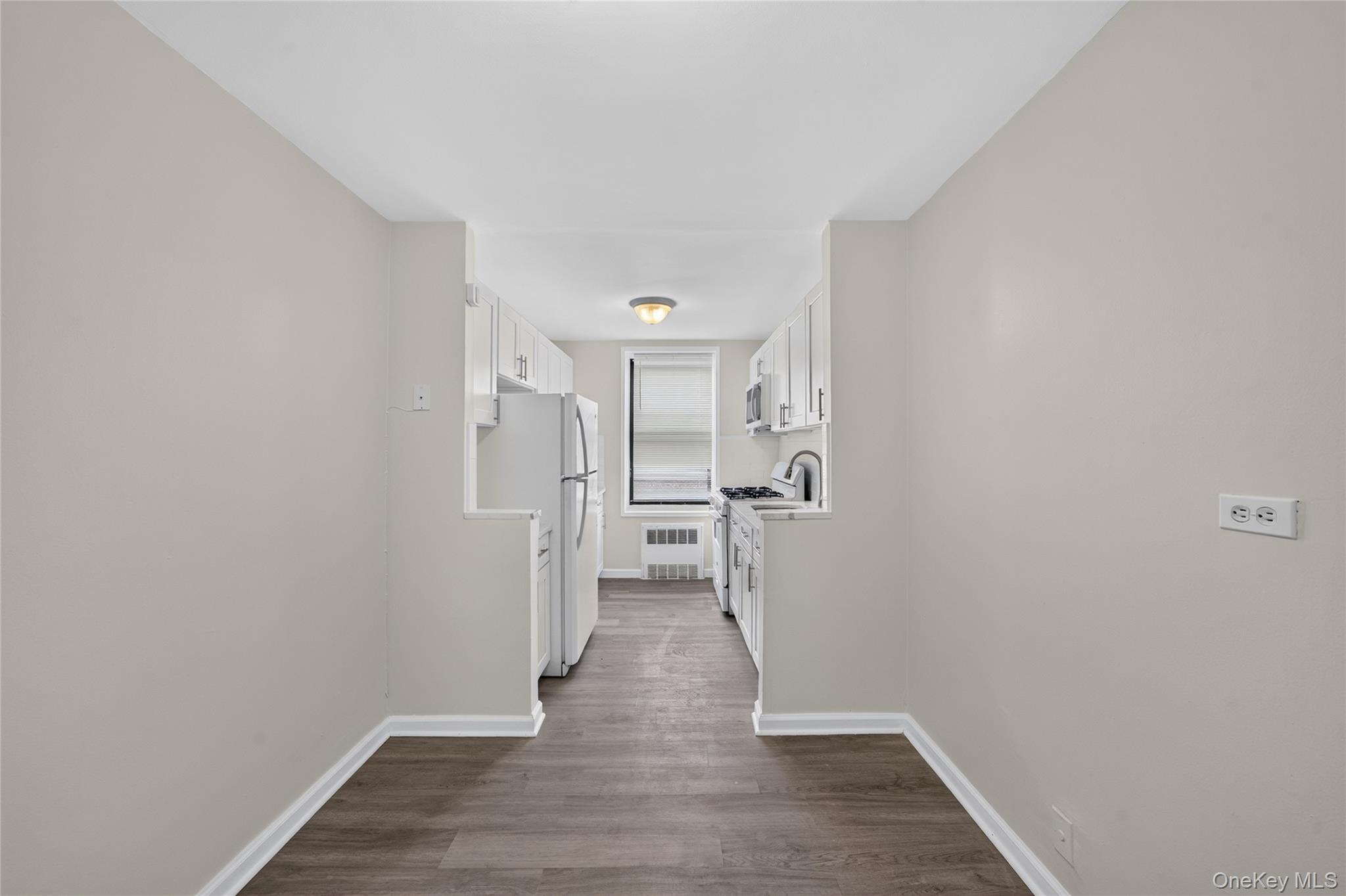 175-45 88th Avenue, Unit 6F photo 25