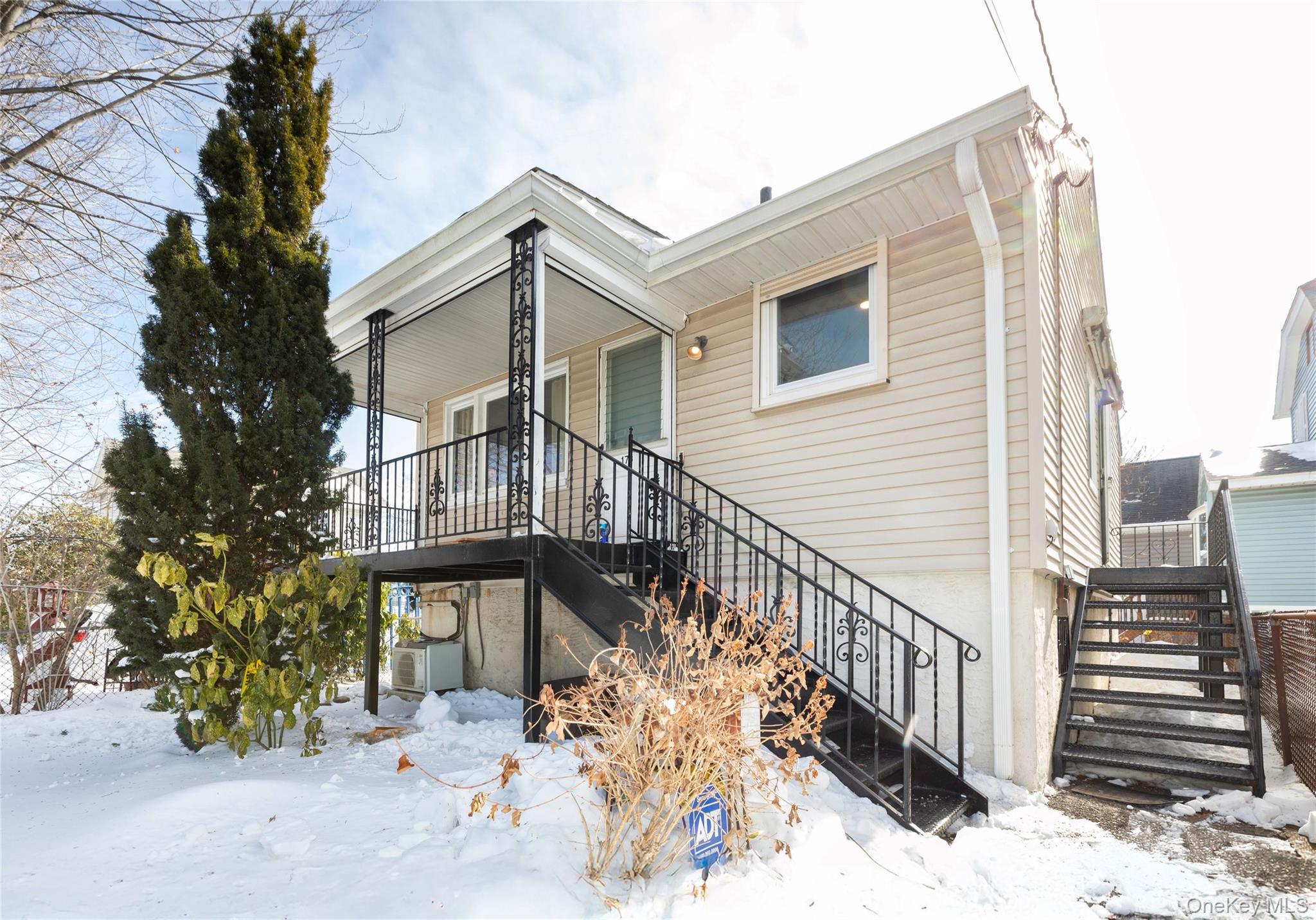 178 Beach Street – For Sale