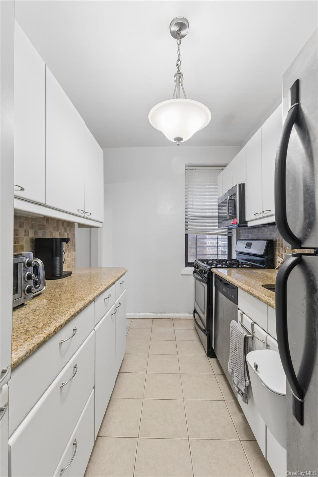 123-35 82 Road, Unit 5M photo 3