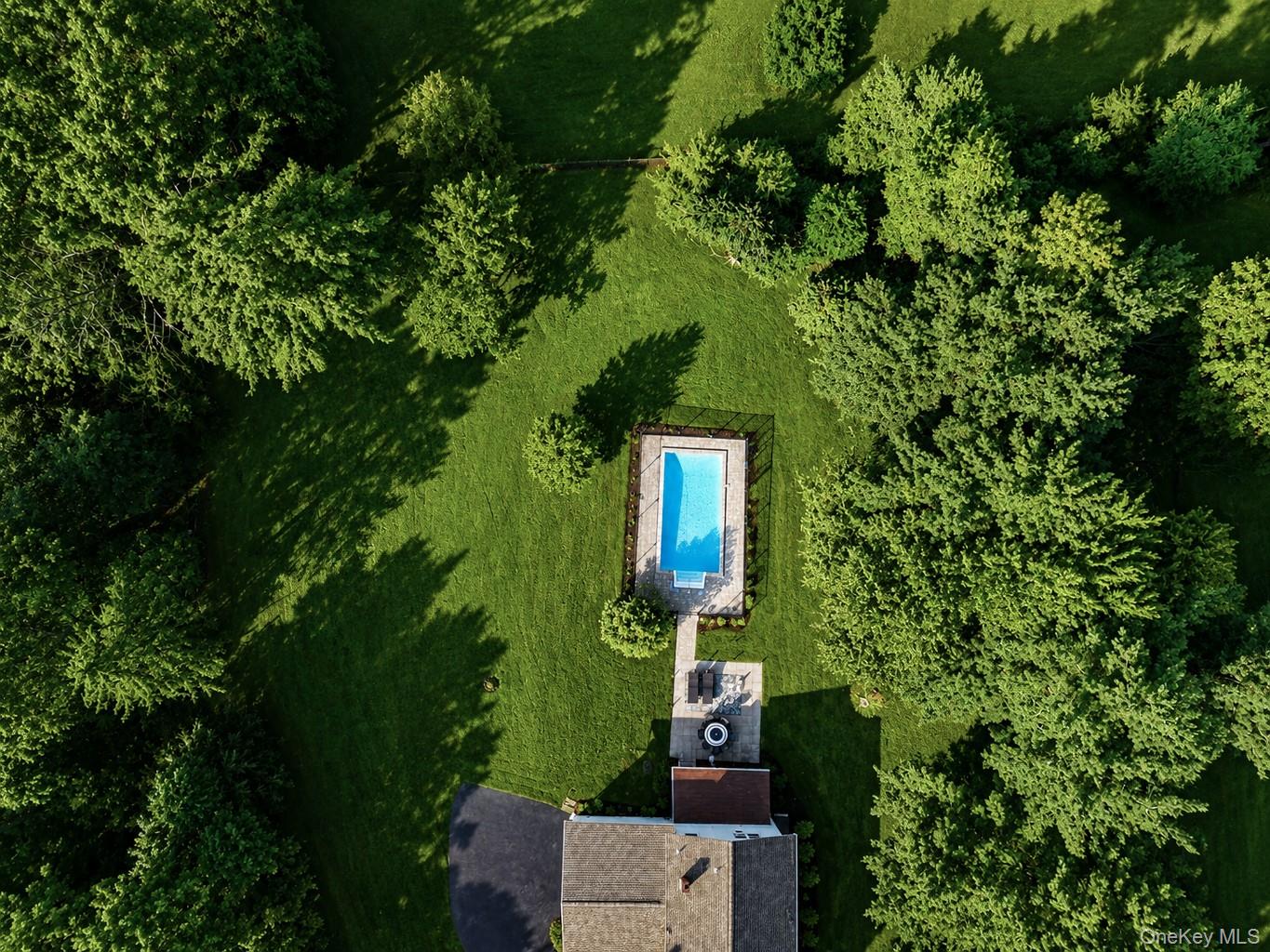 6 Elena Road – For Sale photo 3