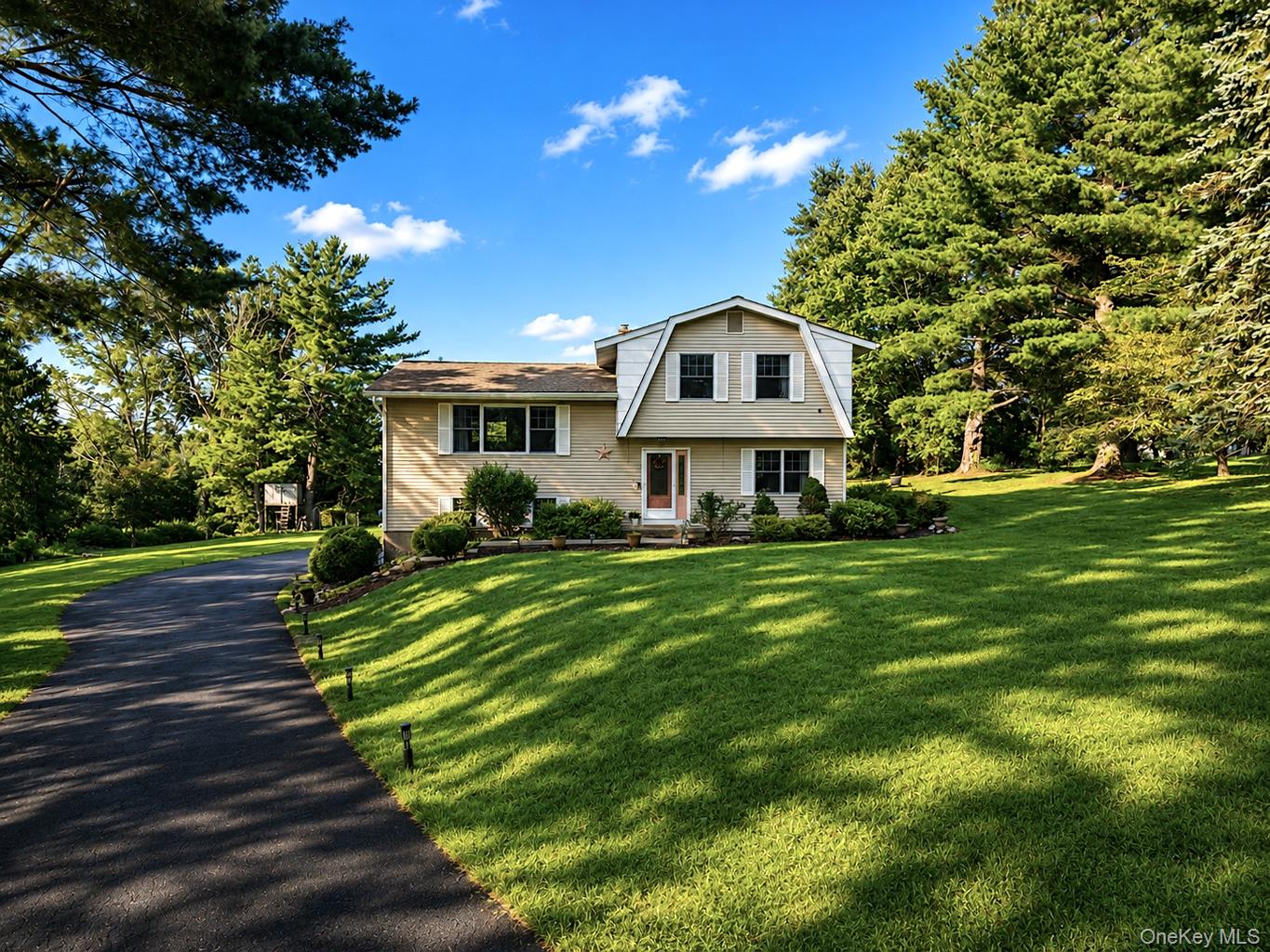 6 Elena Road – For Sale photo 4
