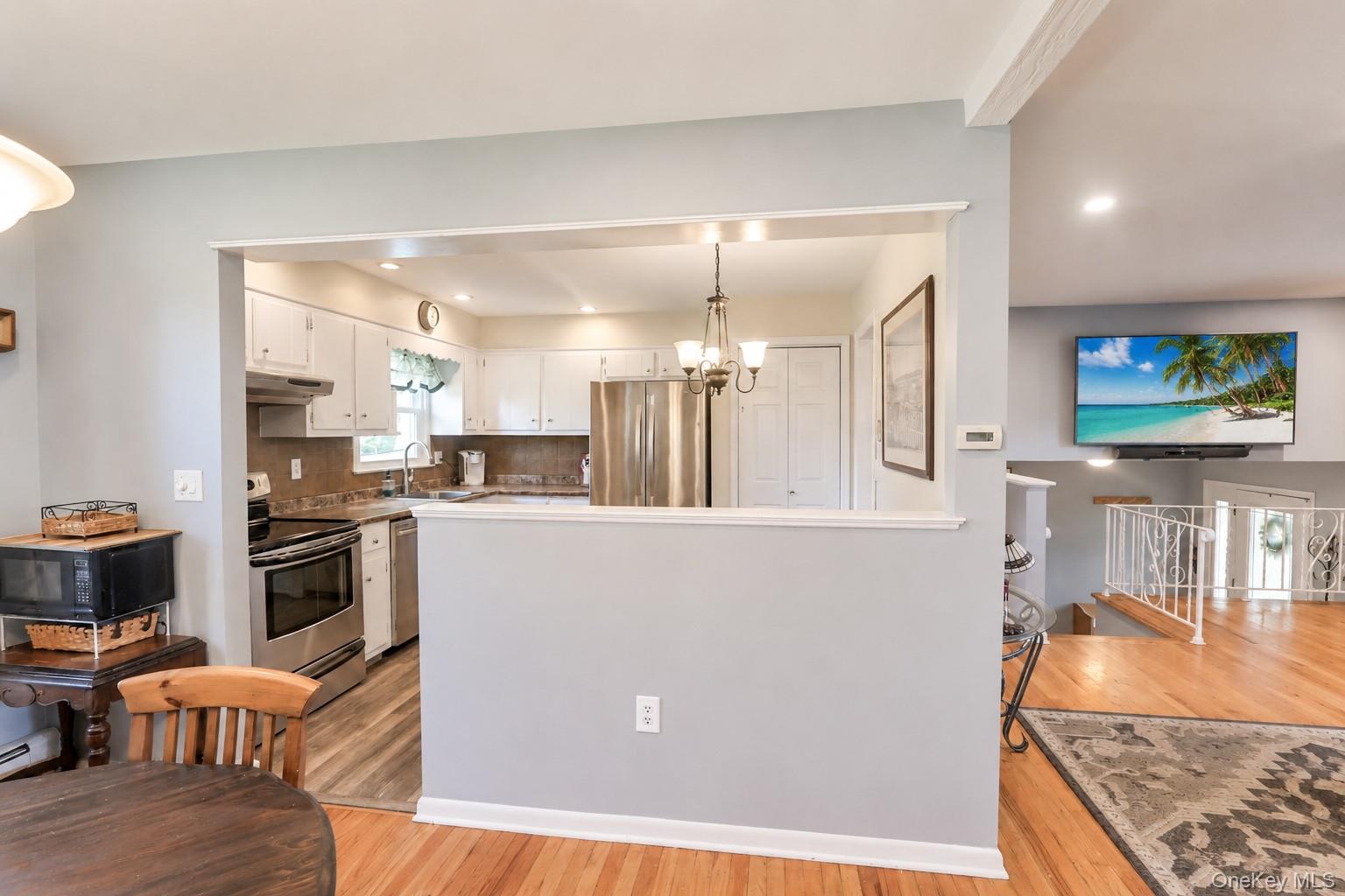 6 Elena Road – For Sale photo 8