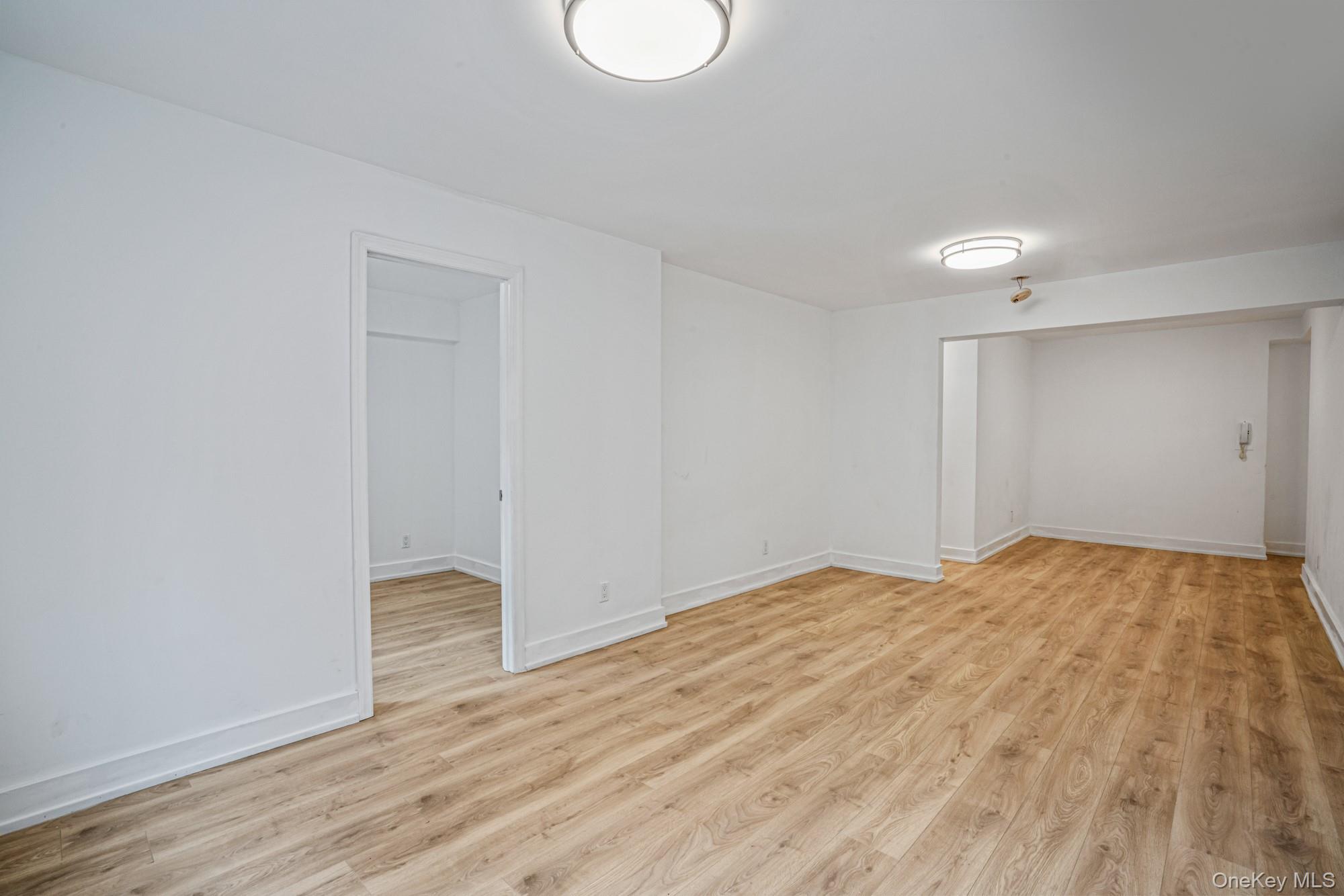 142-20 Franklin Avenue, Unit 2G photo 9