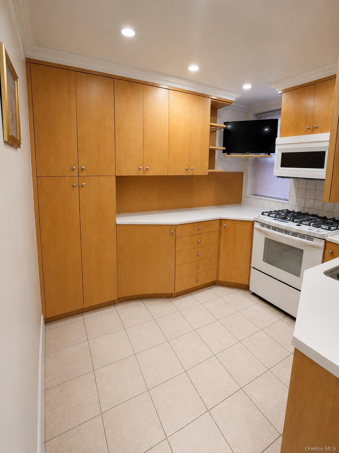 6738 108th Street, Unit C27 photo 10