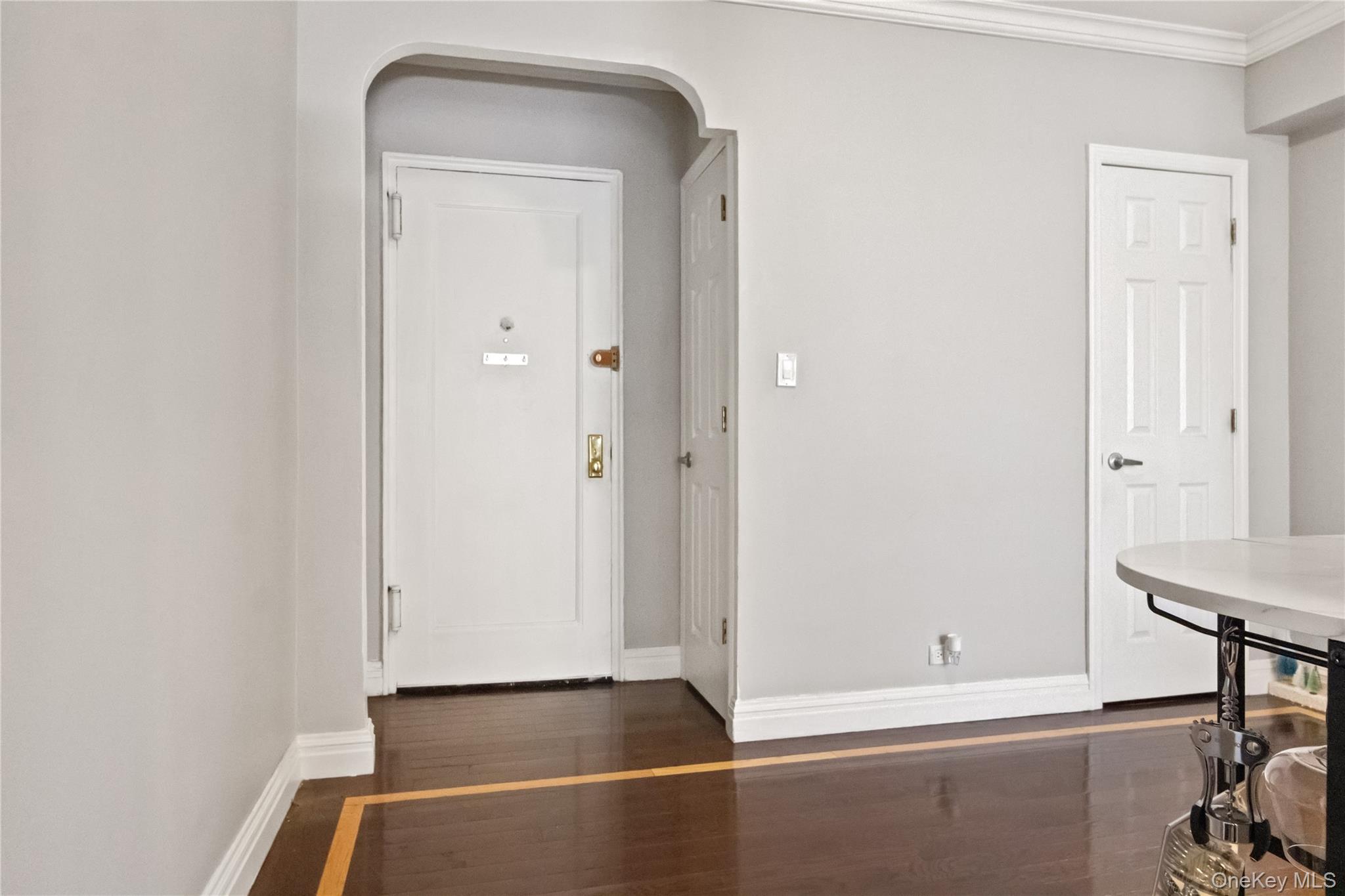 470 N Broadway, Unit B23 photo 4