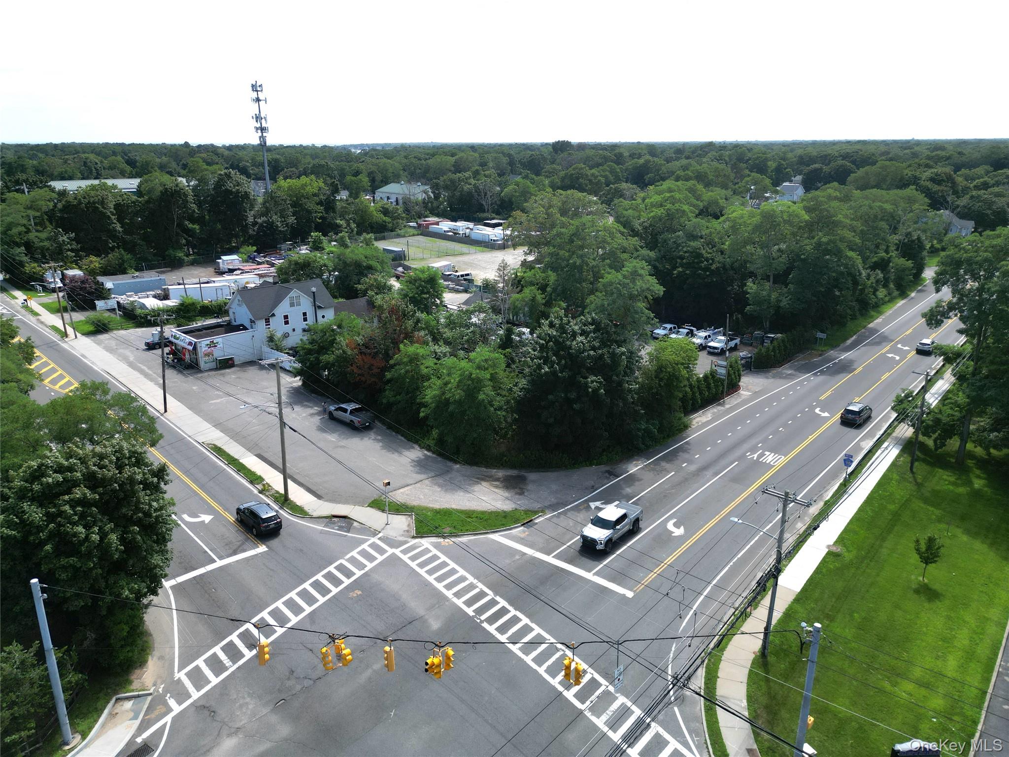 122 Railroad Avenue – For Sale photo 4