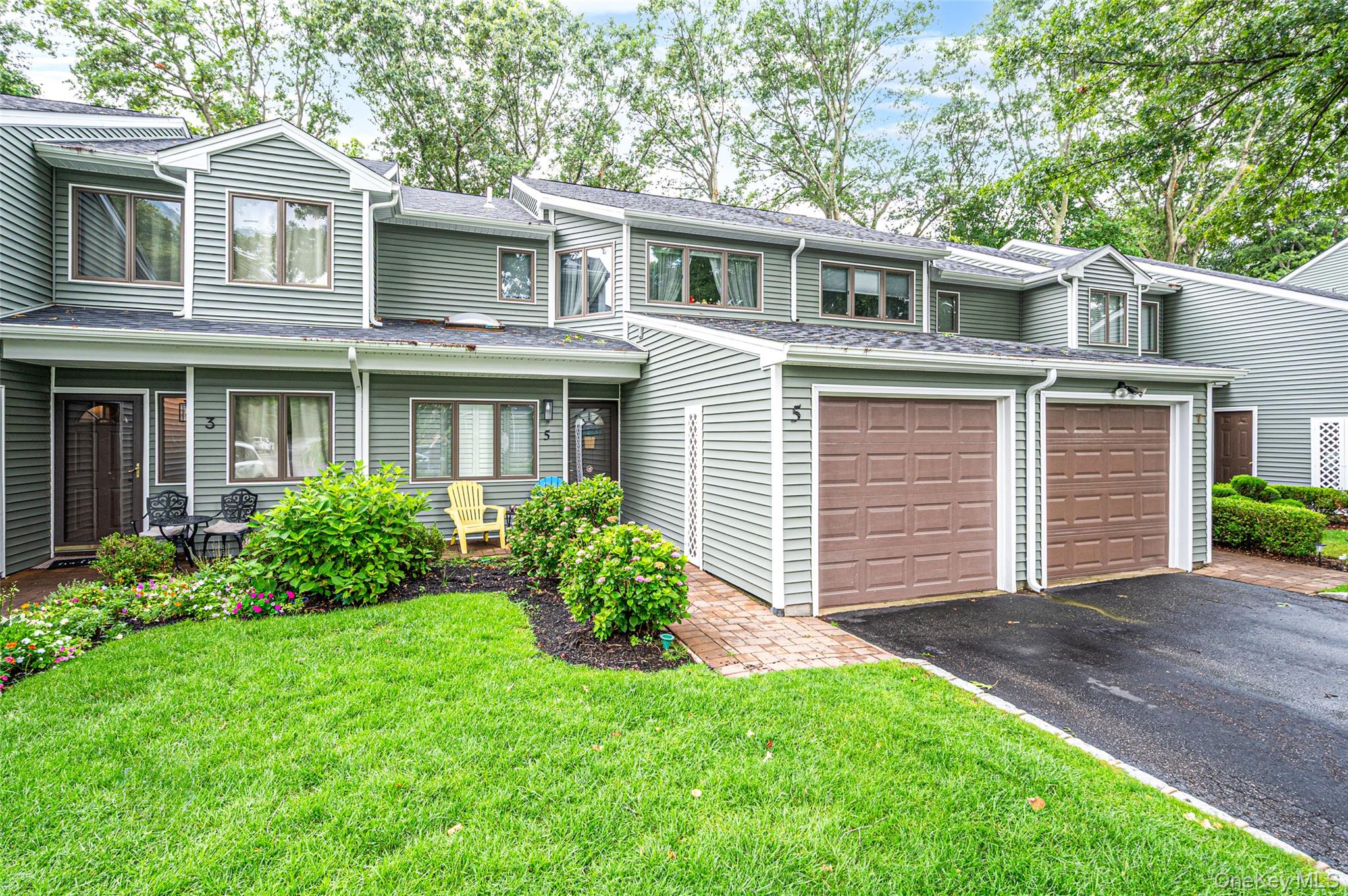5 Jeremy Circle – For Sale
