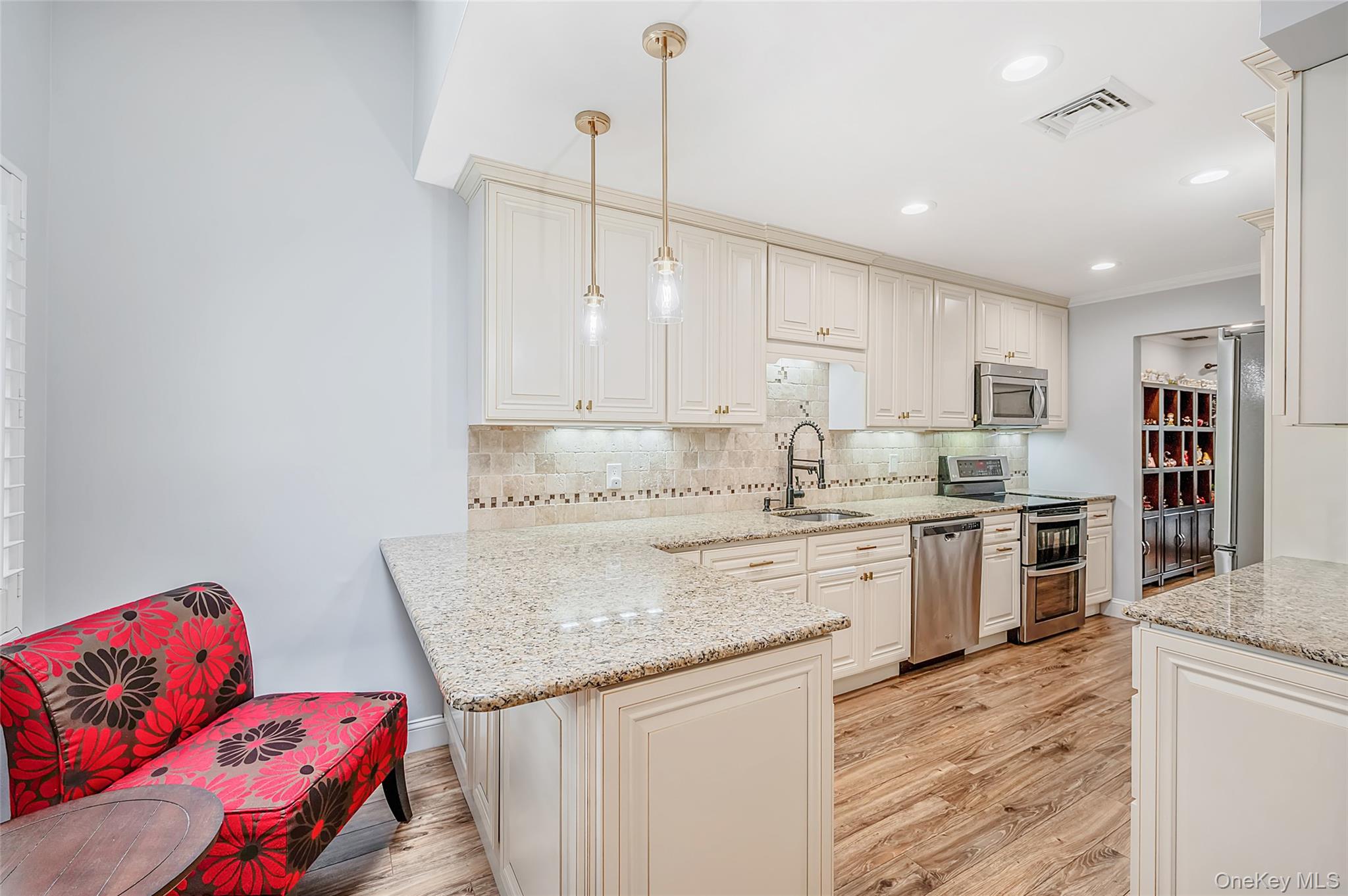 5 Jeremy Circle – For Sale photo 5