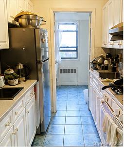 143-36 Barclay Avenue, Unit 6C photo 9
