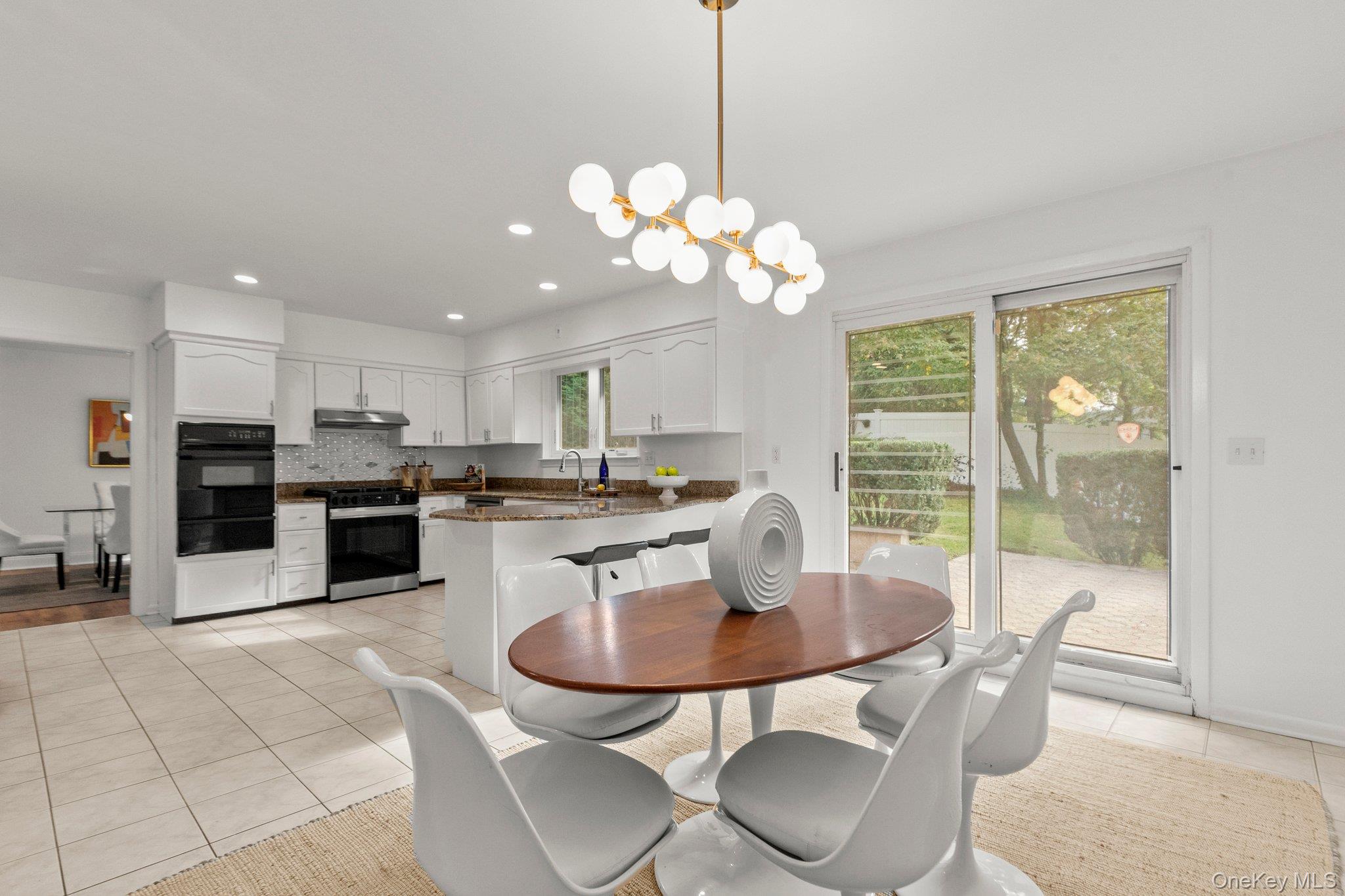 1341 Pelhamdale Avenue – For Rent photo 12