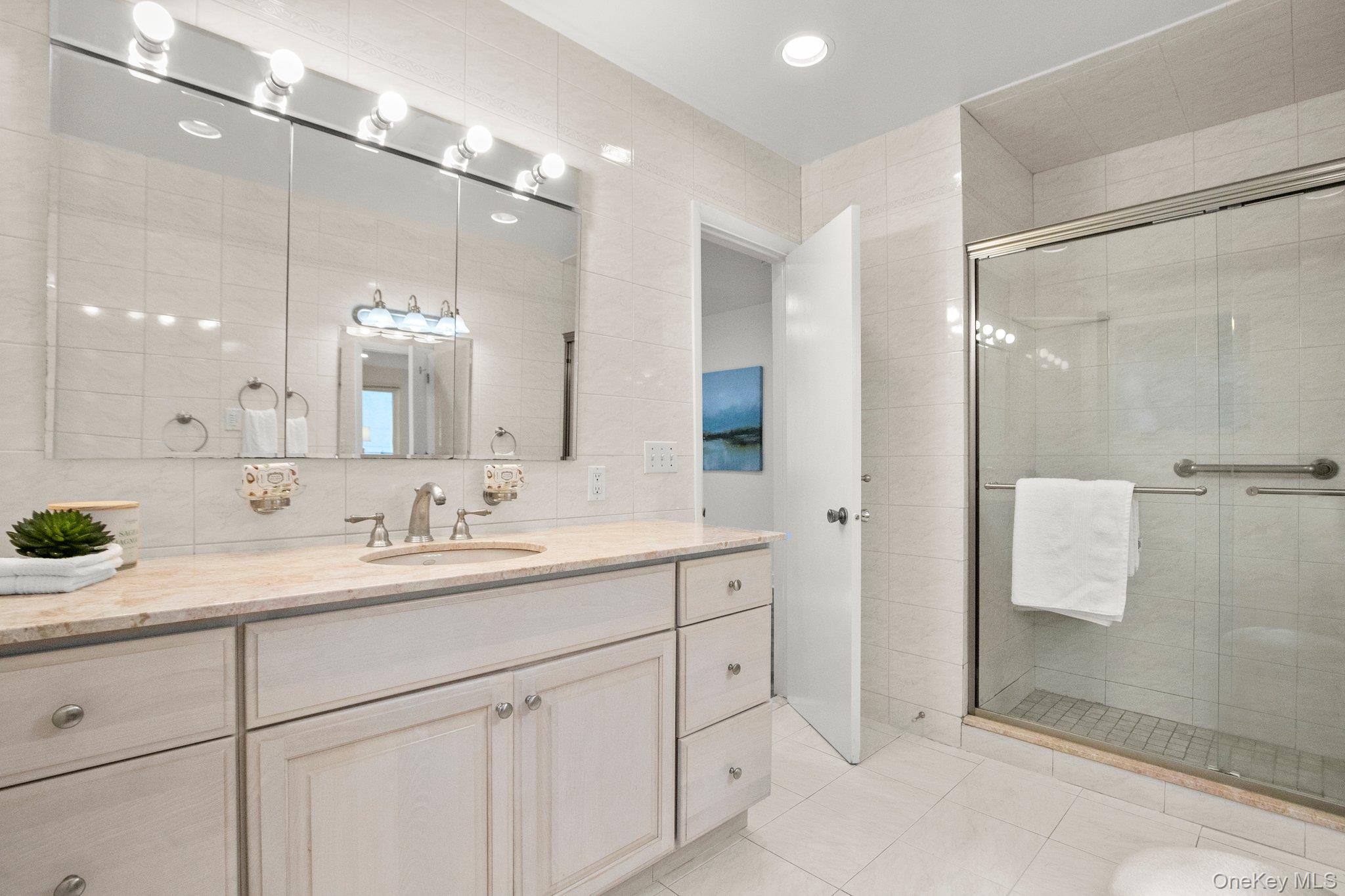 1341 Pelhamdale Avenue – For Rent photo 18