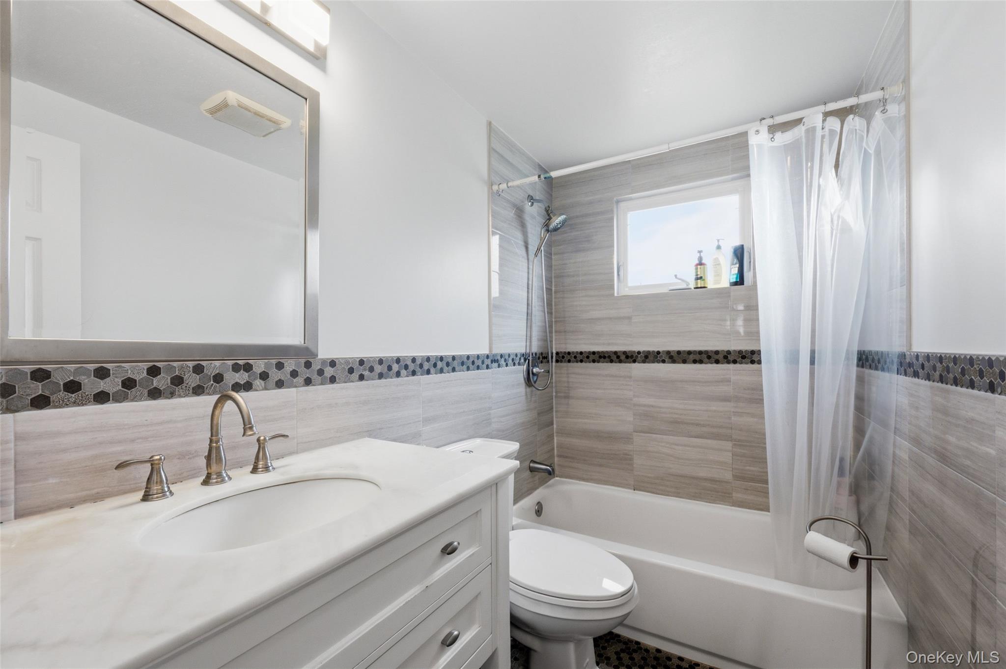 105 Wadsworth Avenue – For Sale photo 10