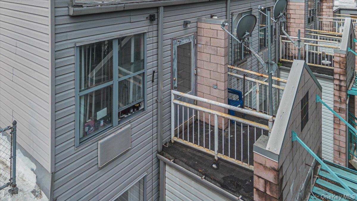 521 E 156th Street, Unit C photo 14
