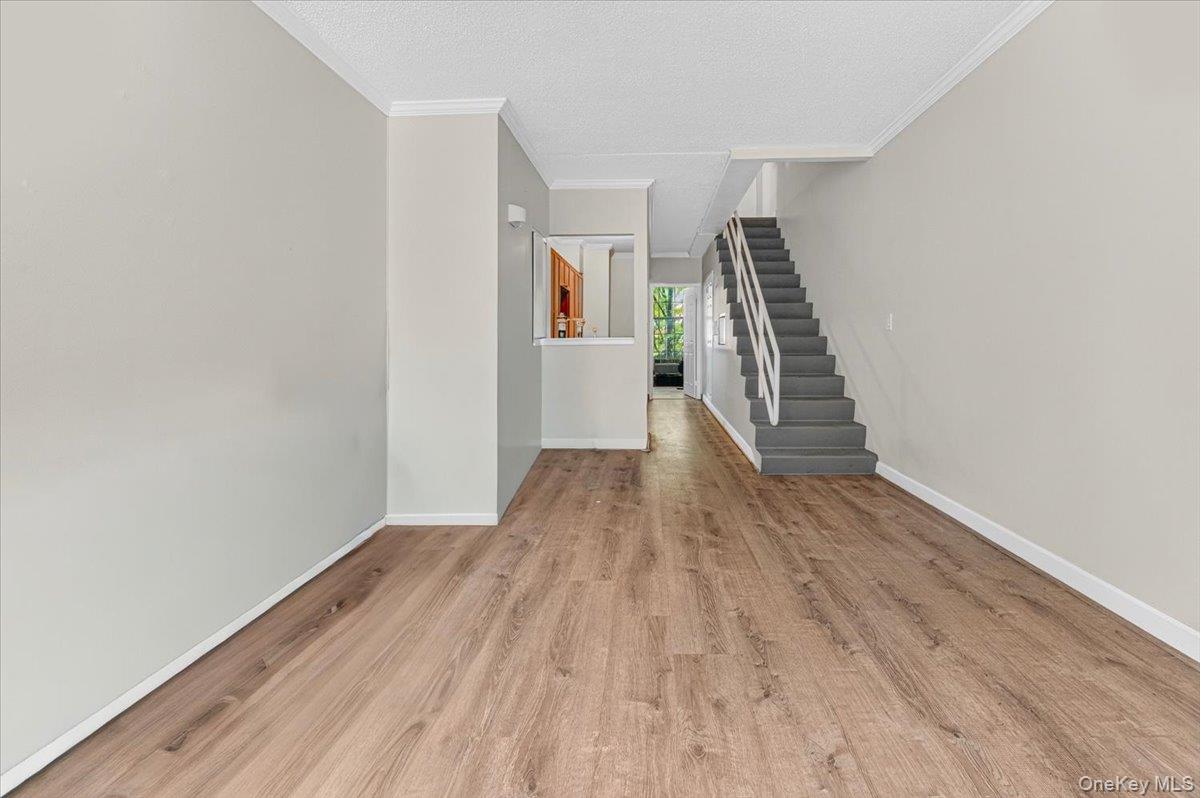521 E 156th Street, Unit C photo 4
