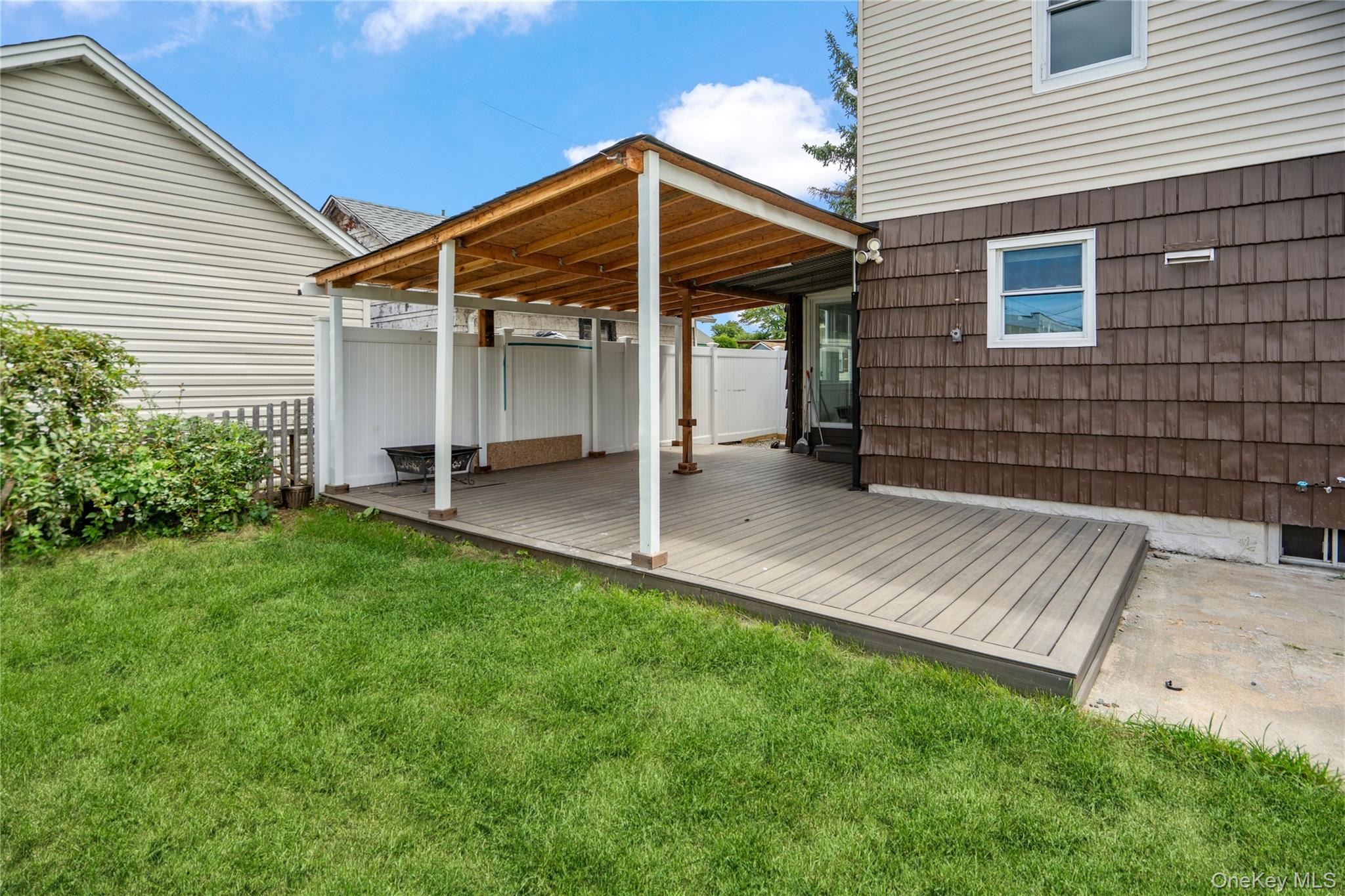 984 Maxwell Street – For Sale photo 32