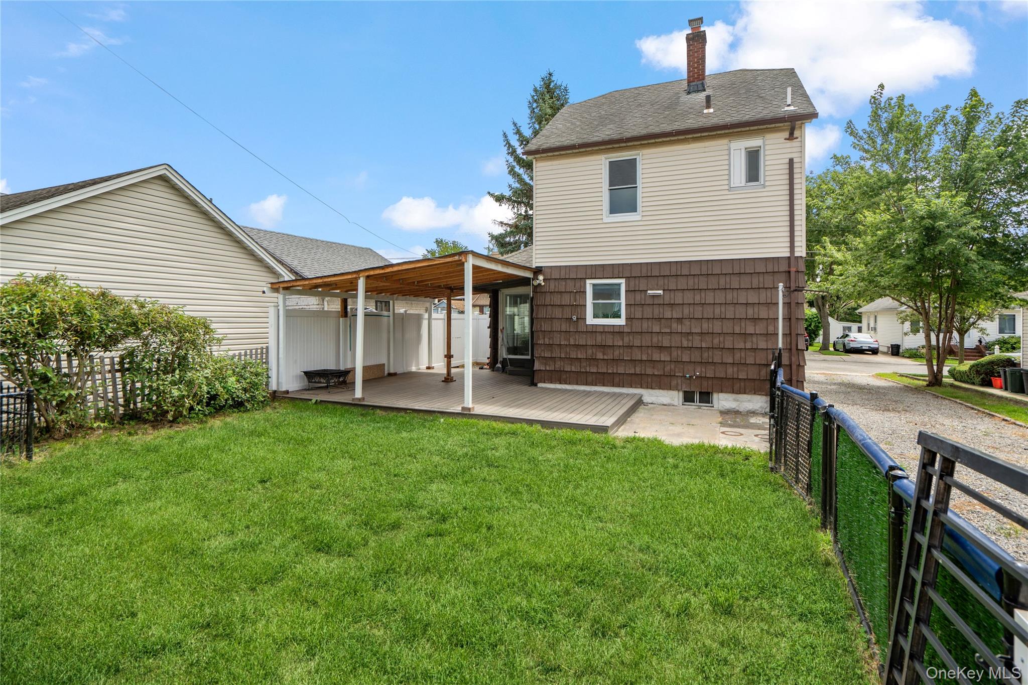 984 Maxwell Street – For Sale photo 33