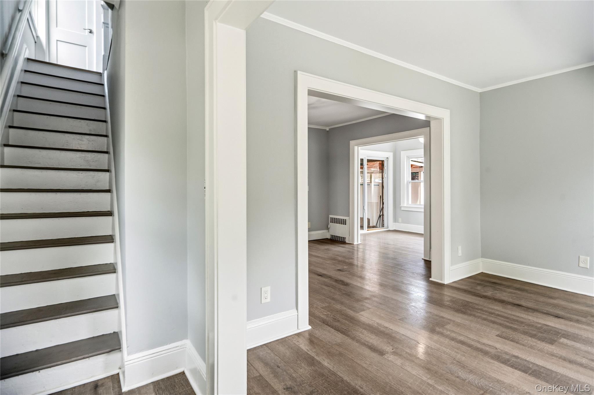 984 Maxwell Street – For Sale photo 4