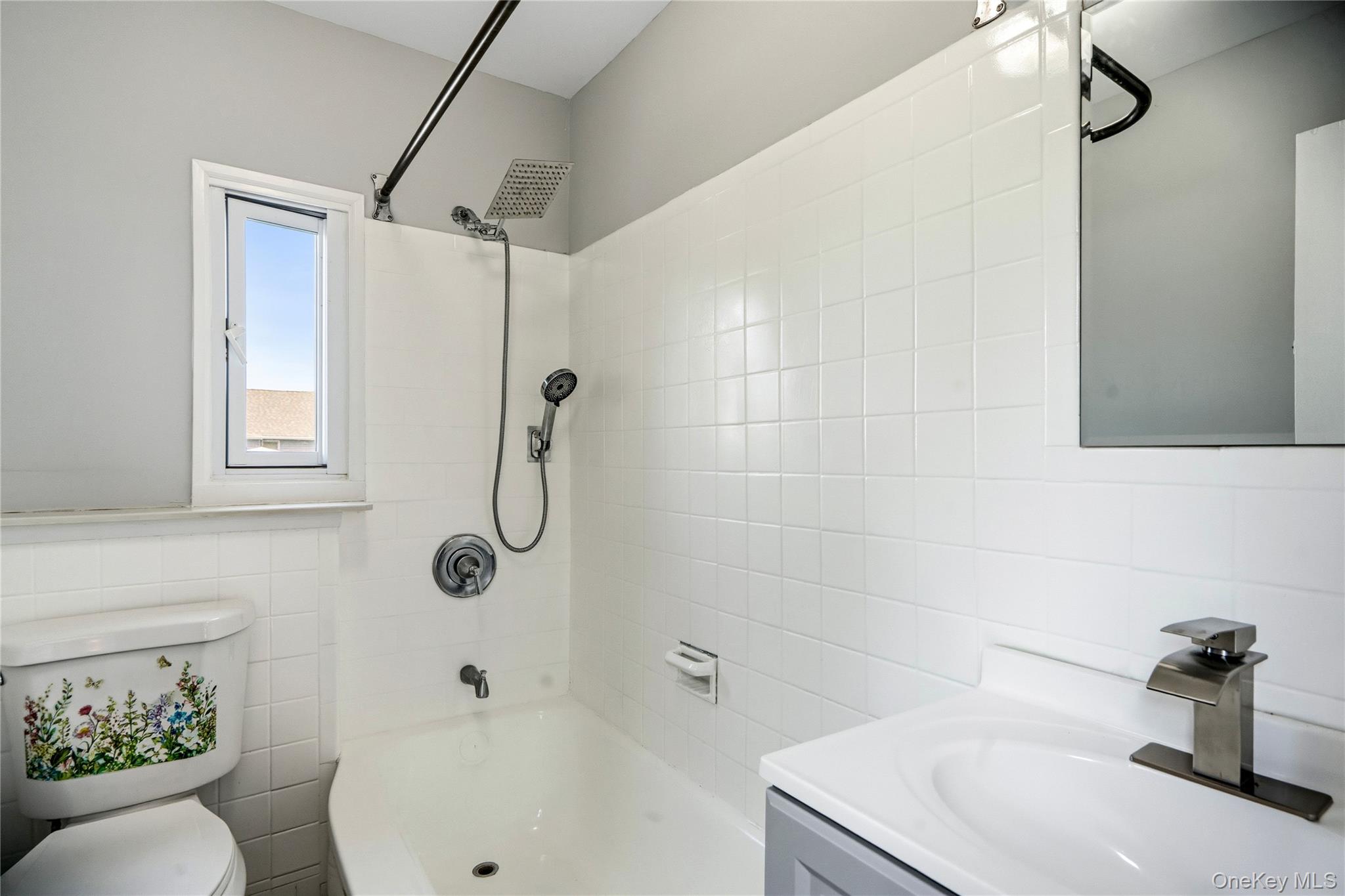 984 Maxwell Street – For Sale photo 25